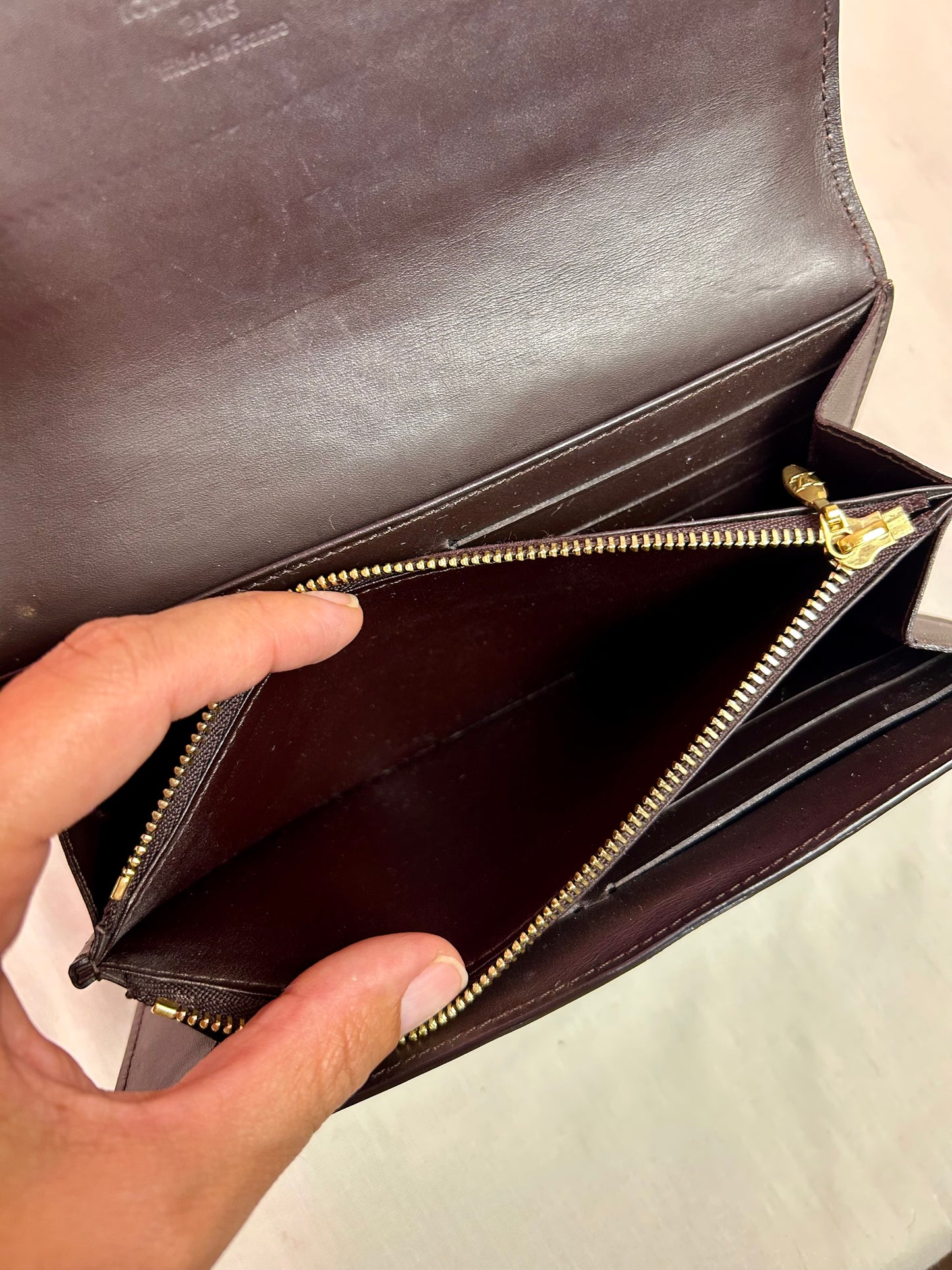 Dark Plum Vernis Sarah Wallet