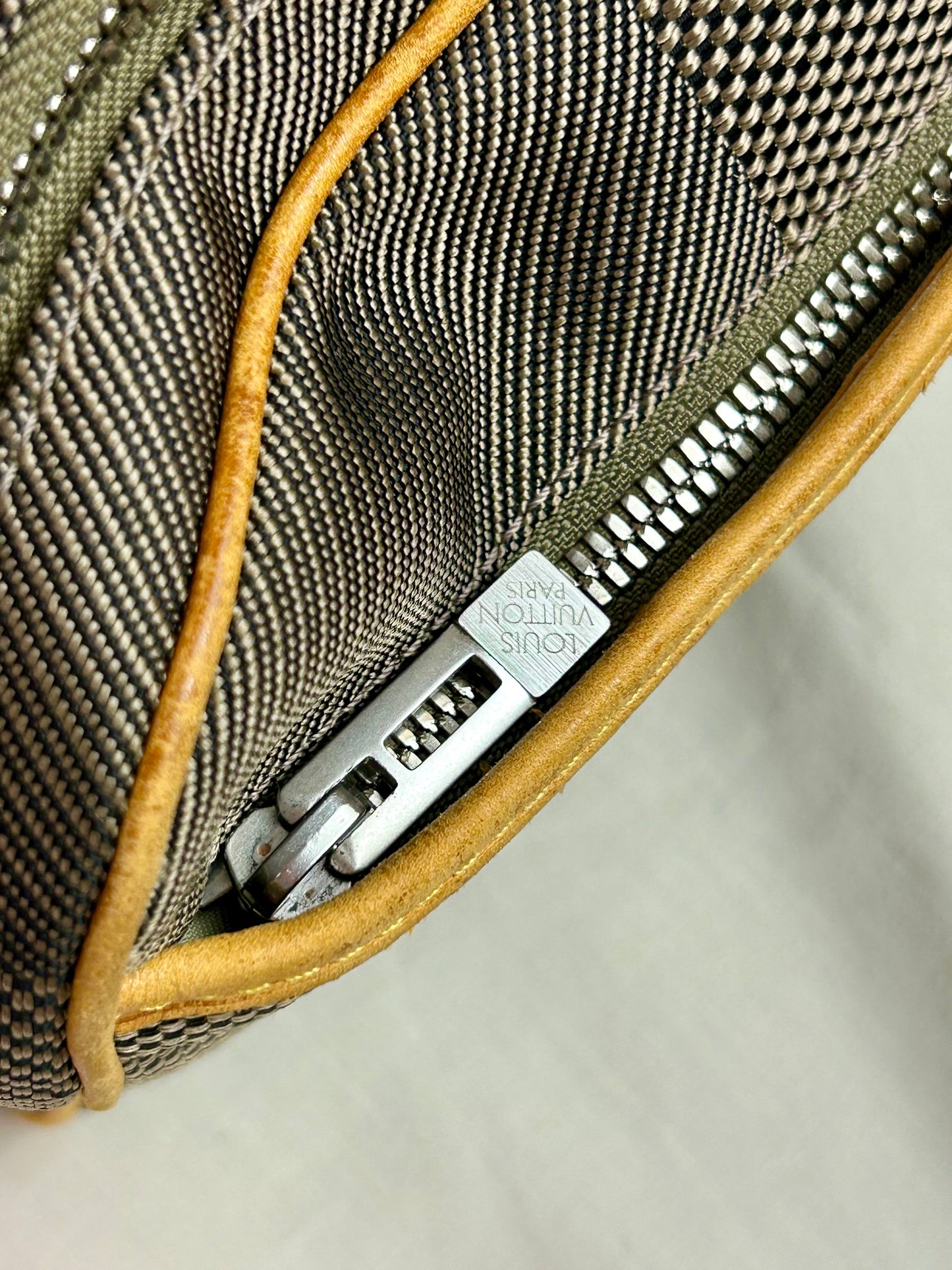 Damier Geant BumBag