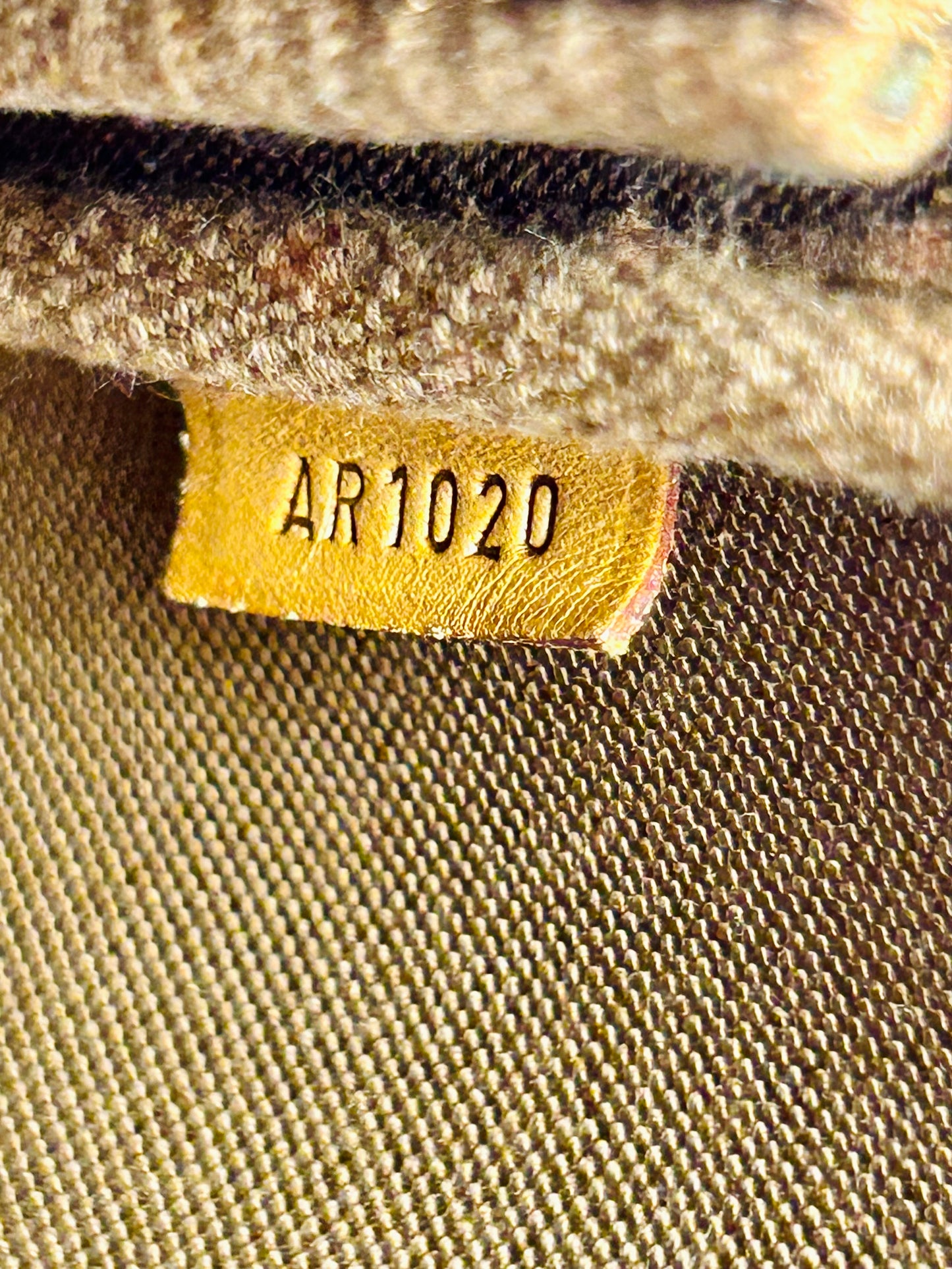 Pochette Accessories