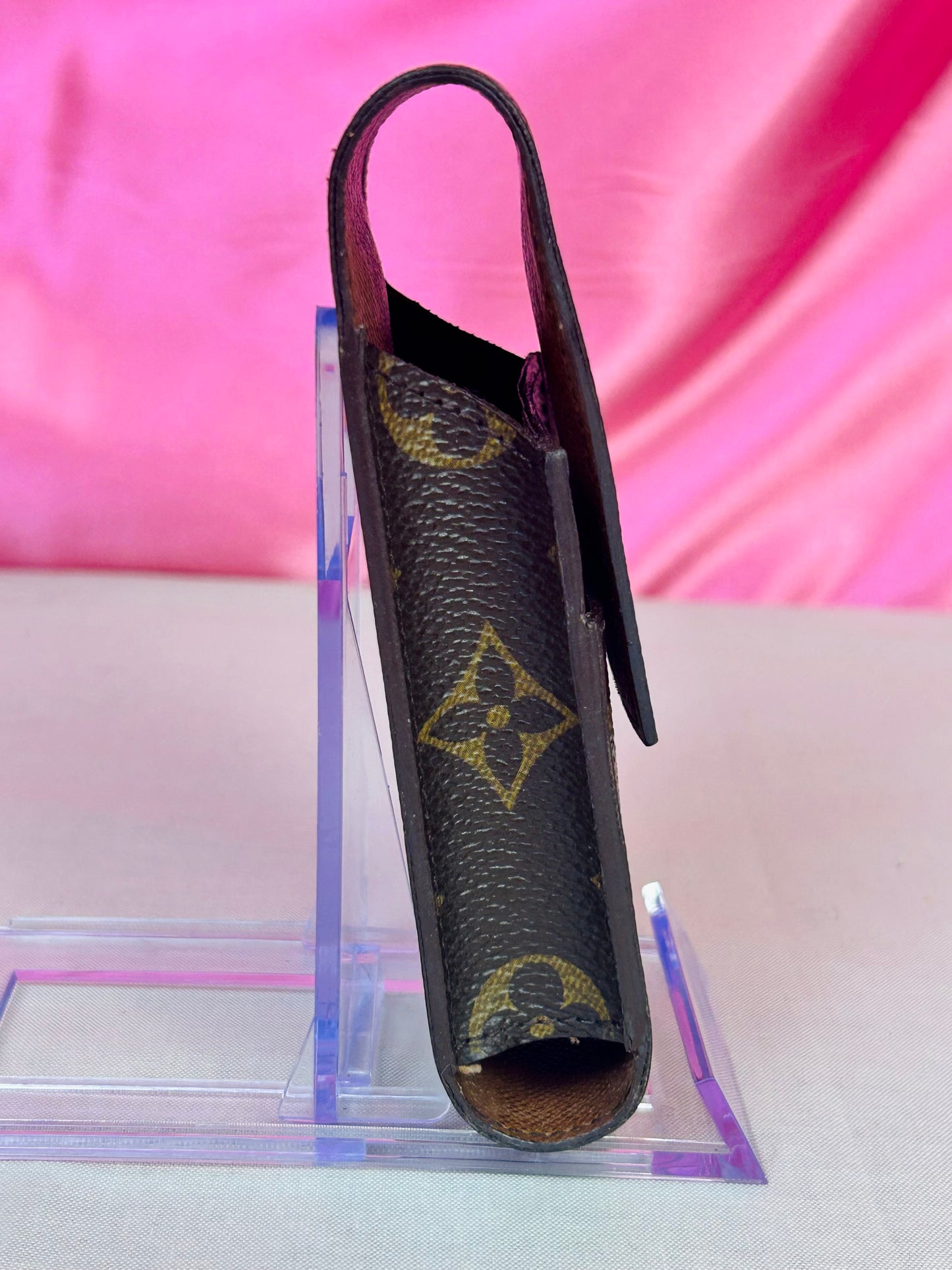 Cigarette Case (A)
