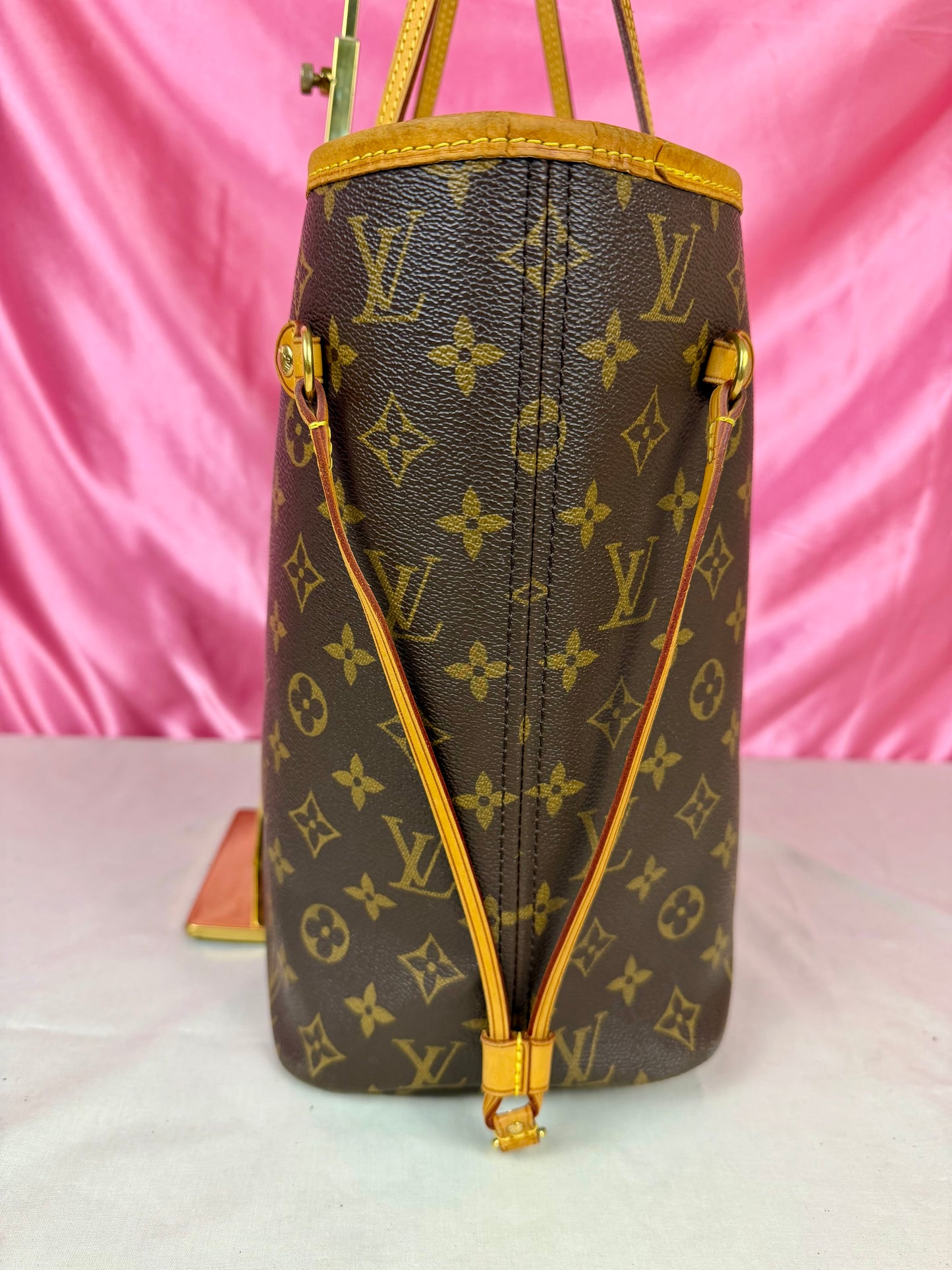 Neverfull MM in Monogram/Beige