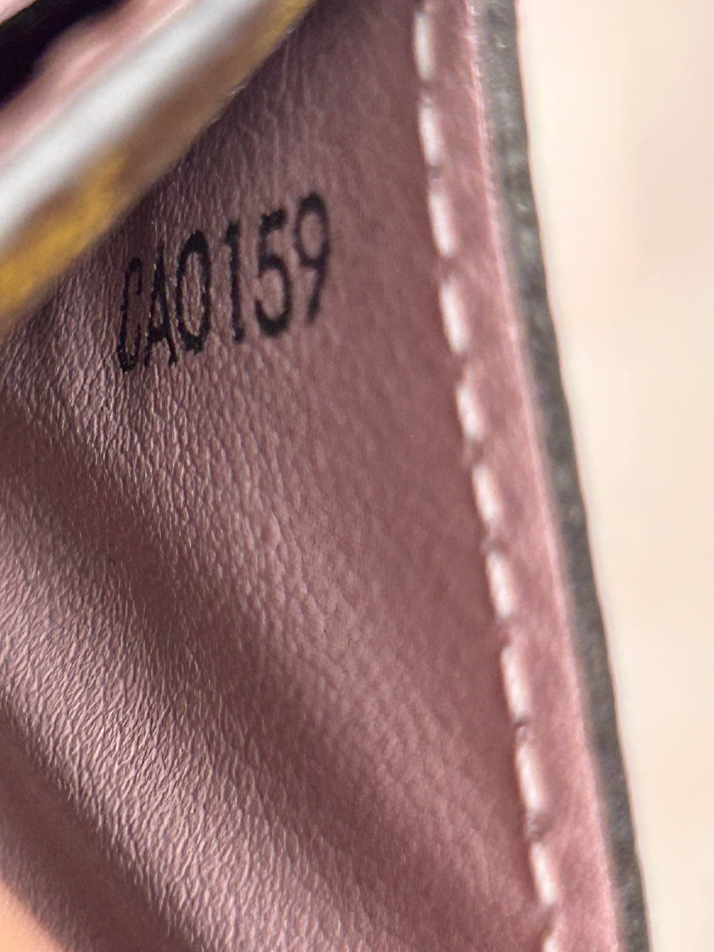 Sarah Wallet NM in Monogram/Rose