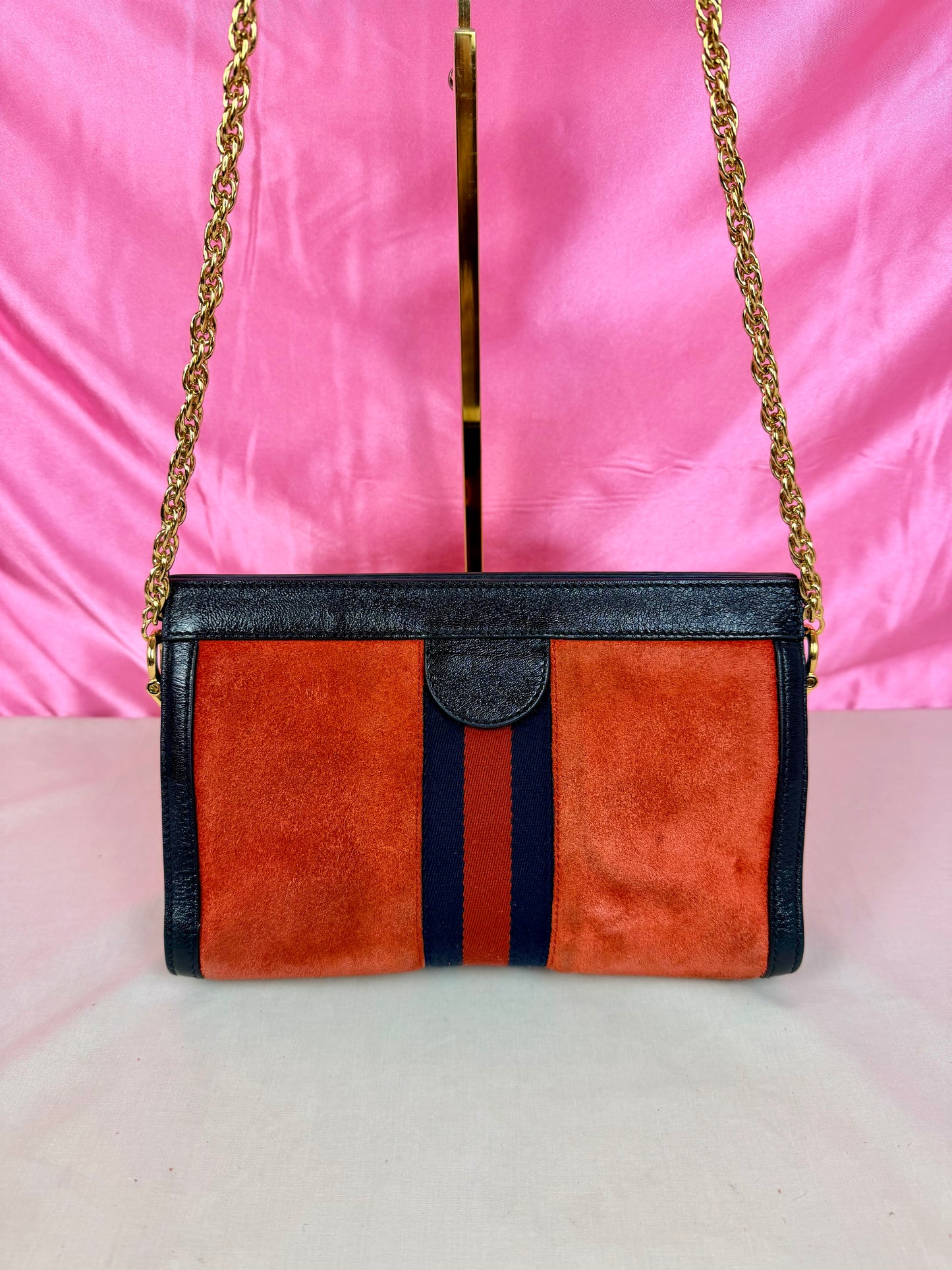 Red Suede Ophedia