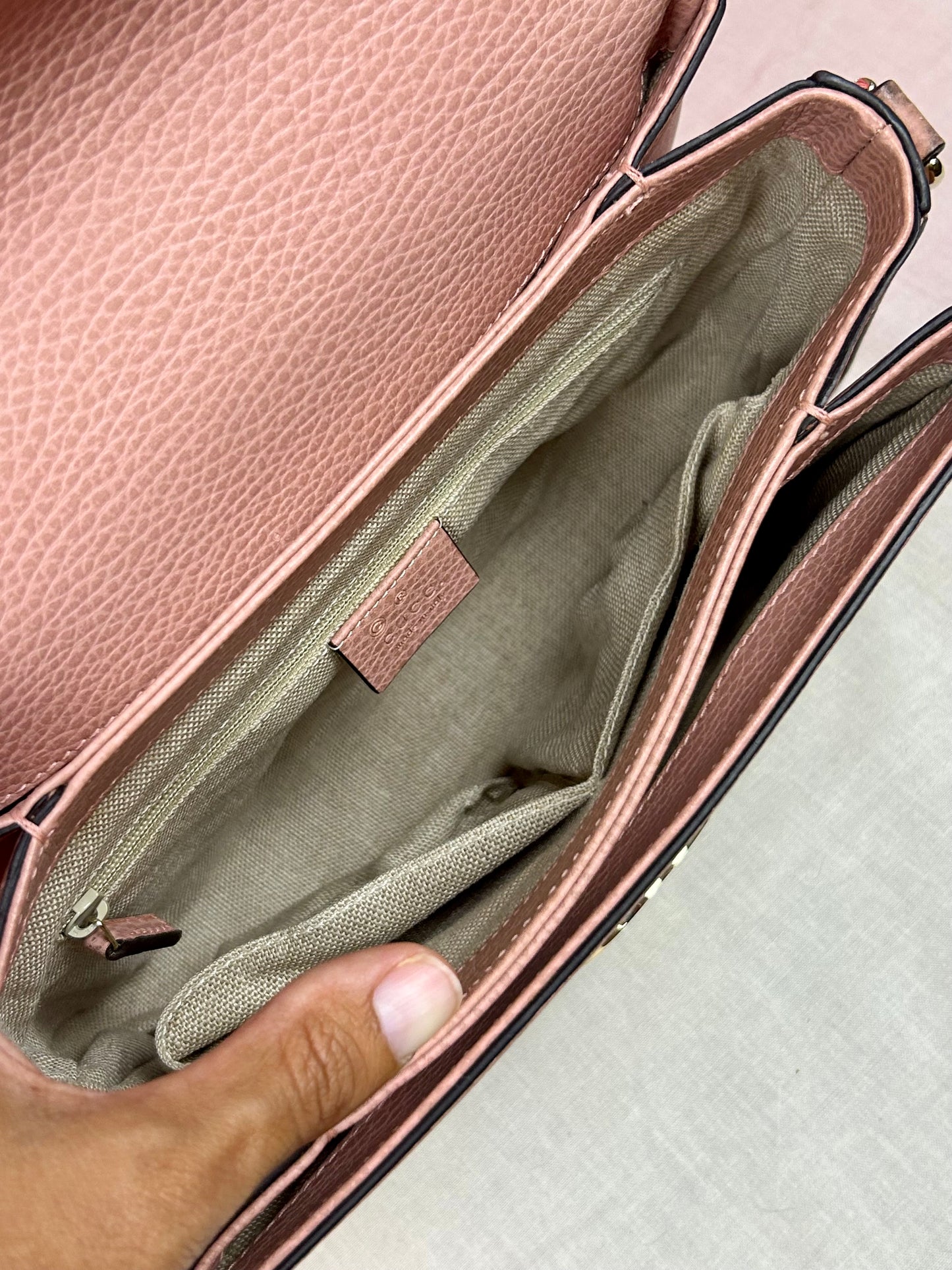 Pink Interlocking Top Handle Gucci