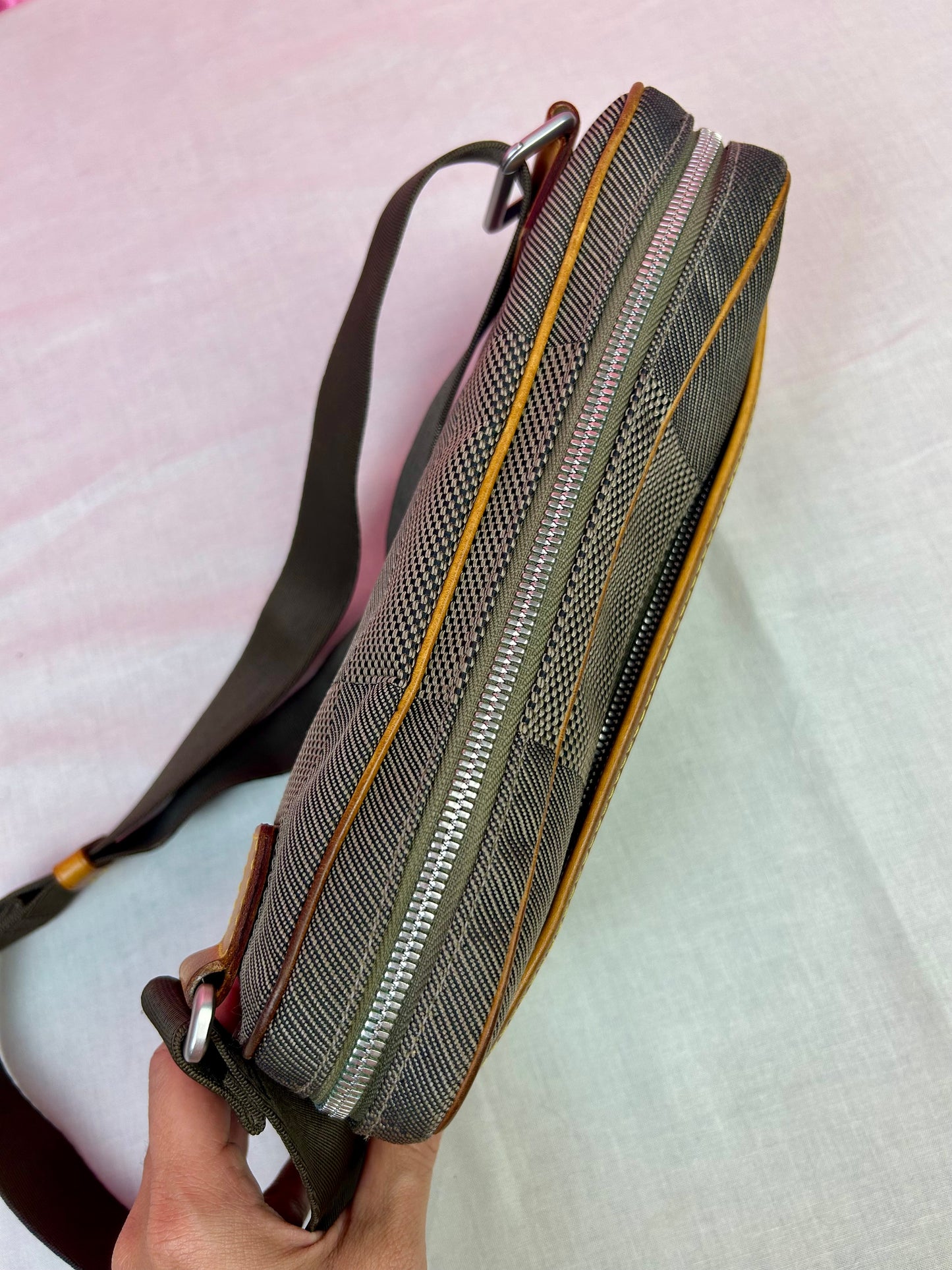 Louis Vuitton Damier Géant Bumbag