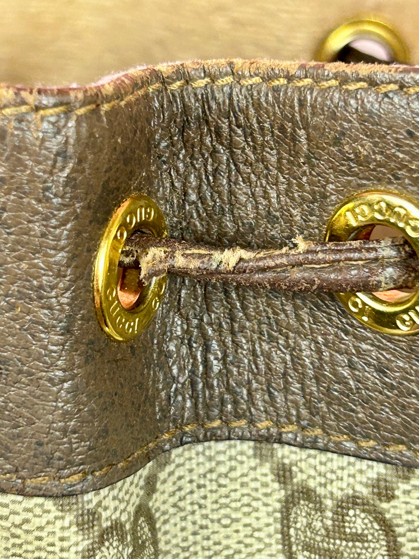 Gucci Sherry Line Bucket