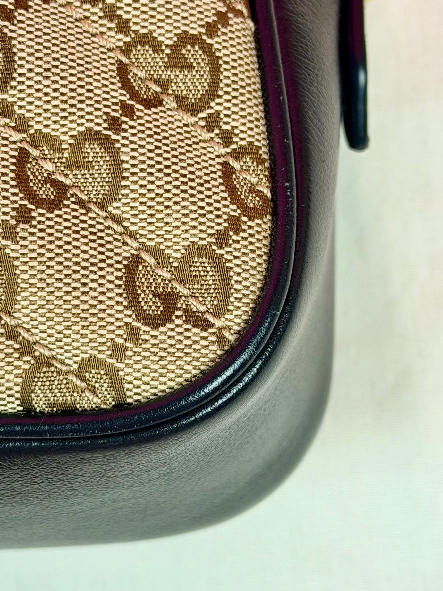 Black and Beige Small Gucci Marmont
