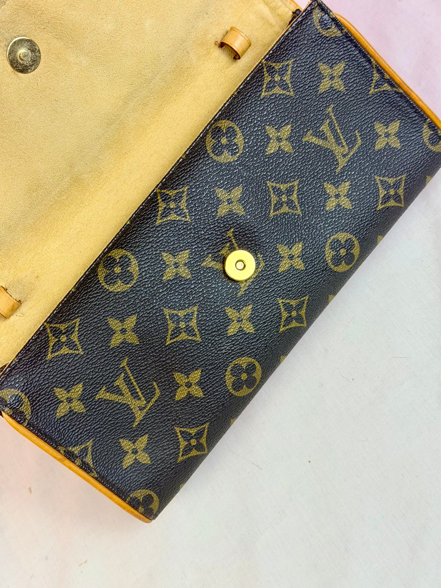 Twin Pochette GM