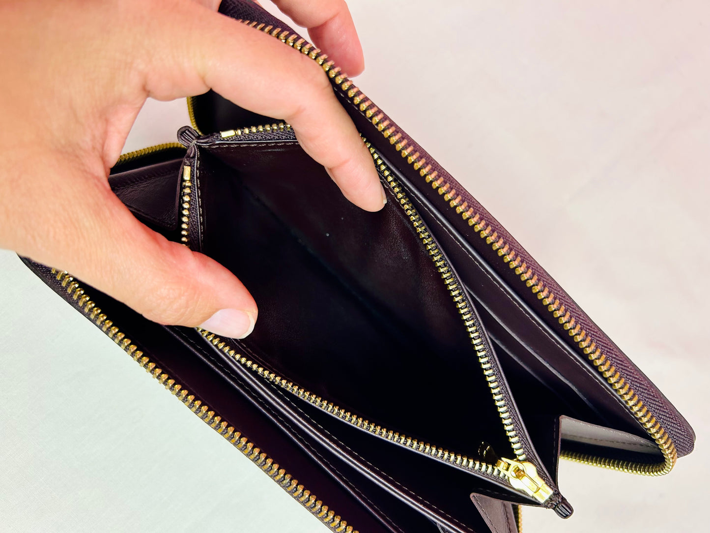 Magenta Vernis Zippy Wallet