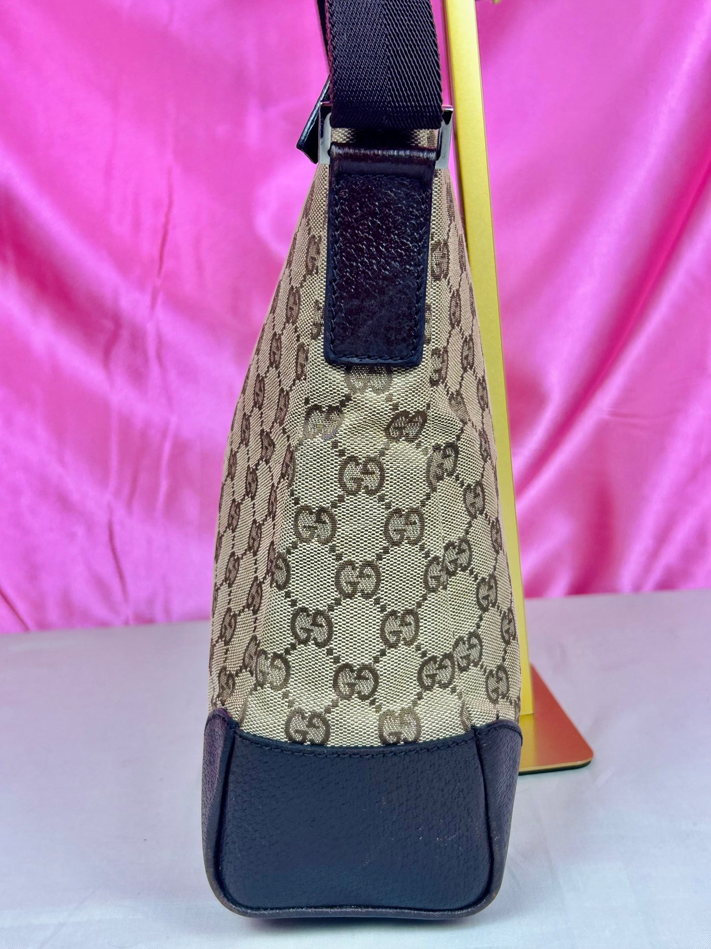 Large Gucci Supreme Crossbody