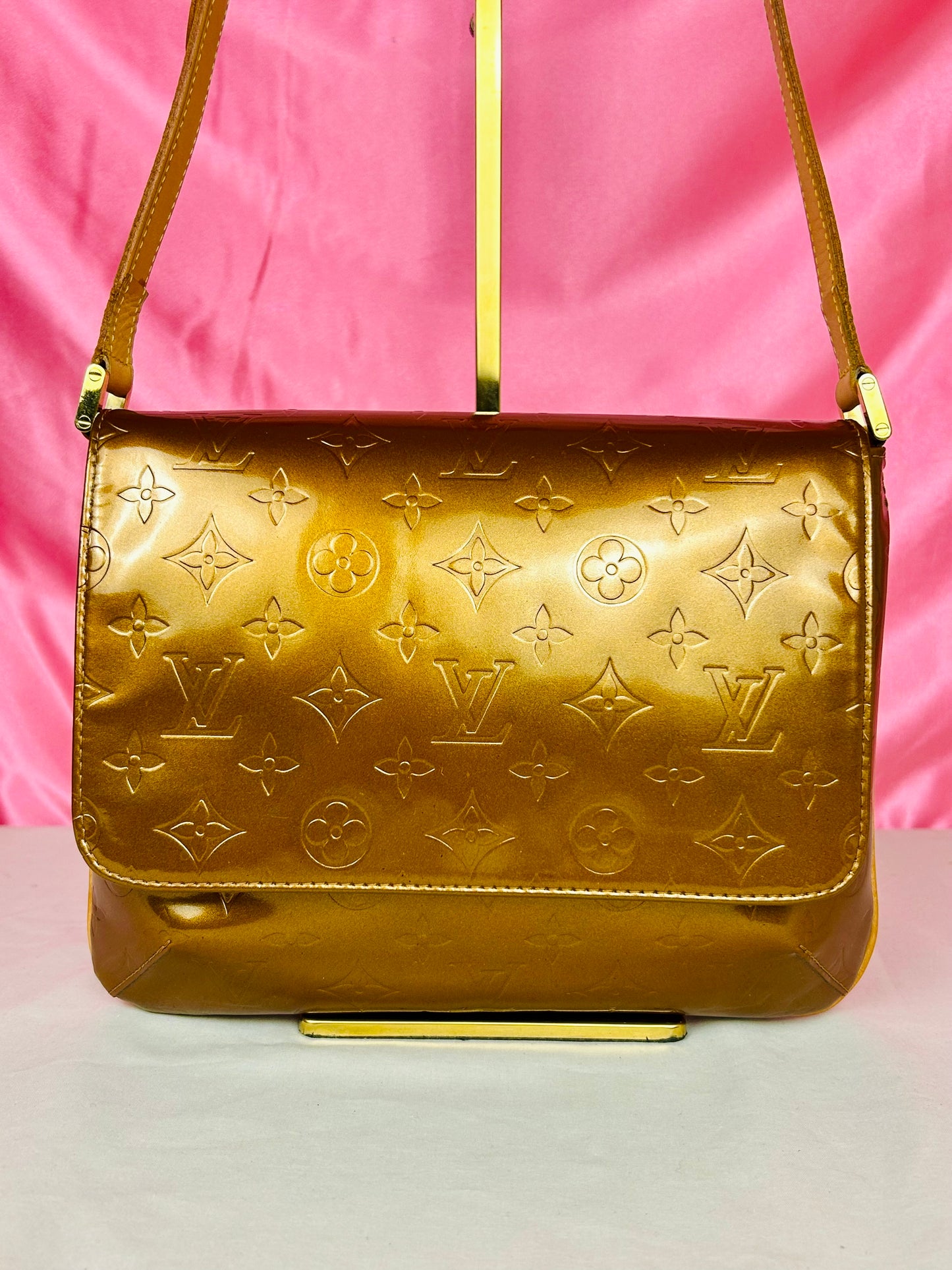 Amber Vernis Thompson