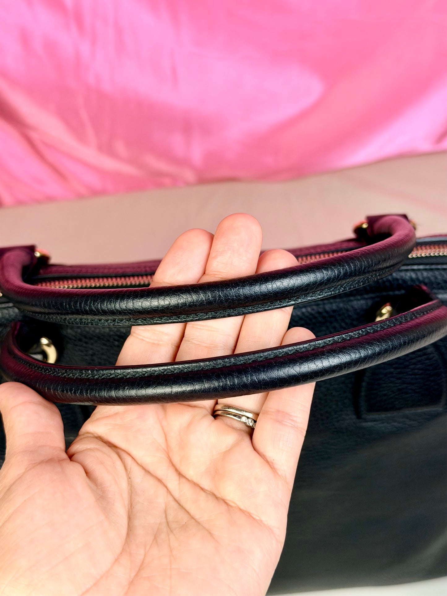 Black Gucci Dollar Calfskin Dome Satchel