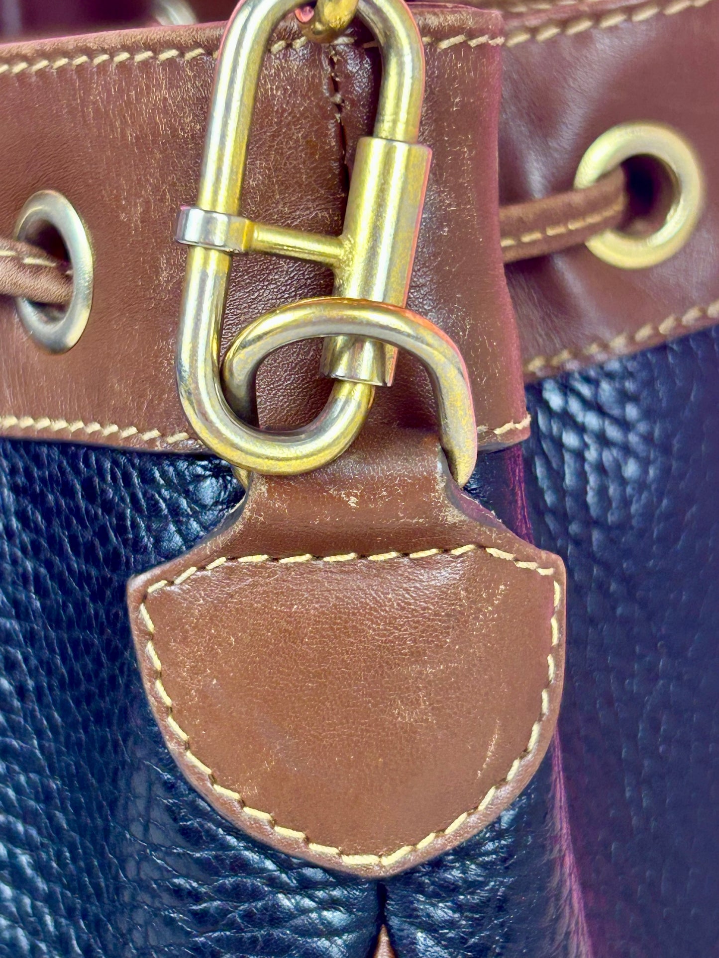 Gucci Black Leather Bucket