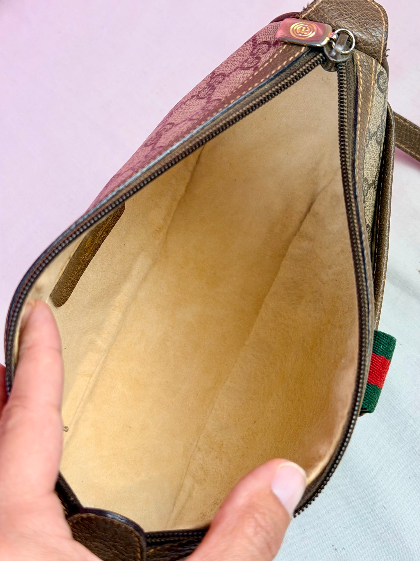 Medium Sherry Line Wedge