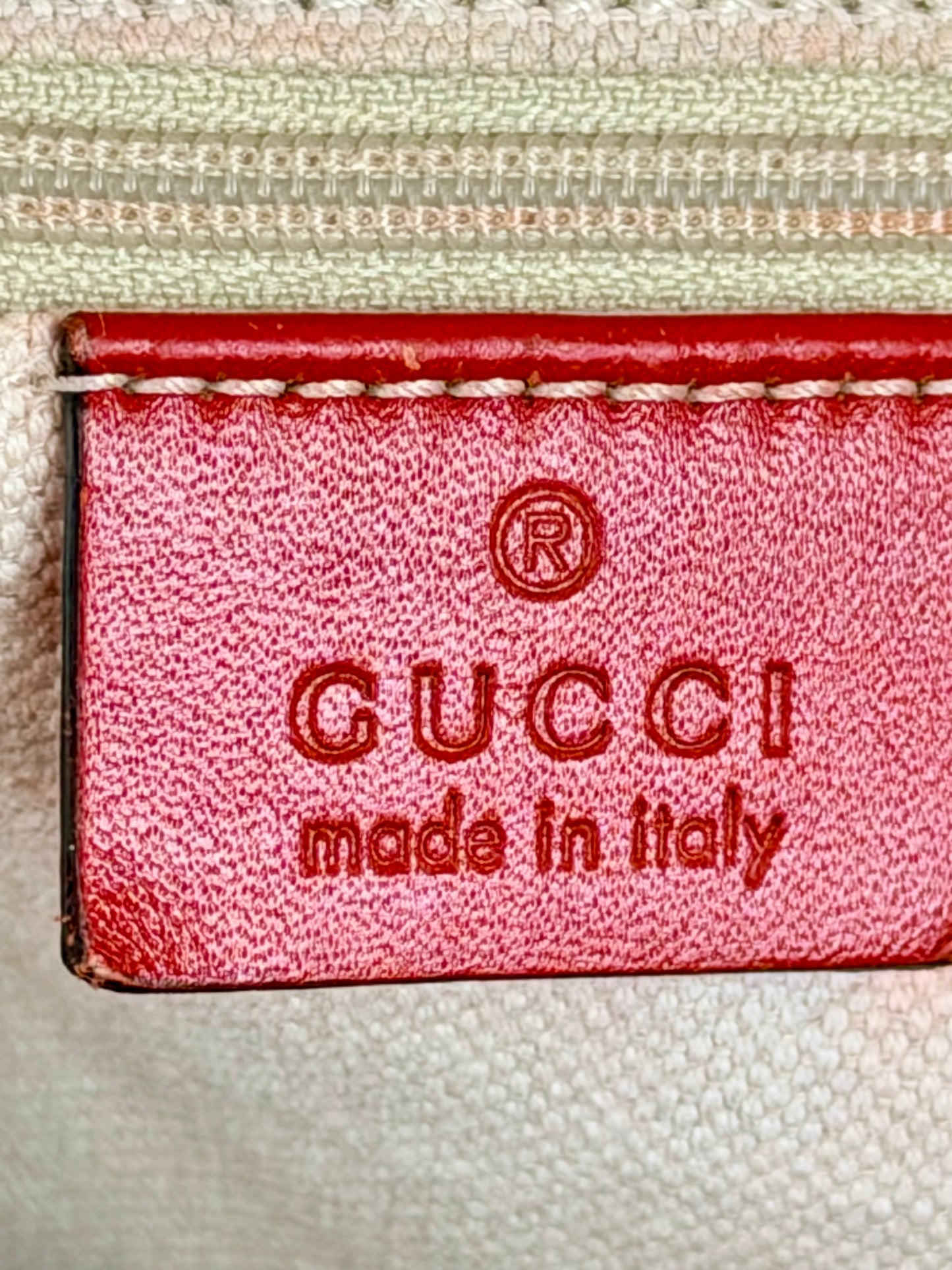 Gucci Sukey Two-Way