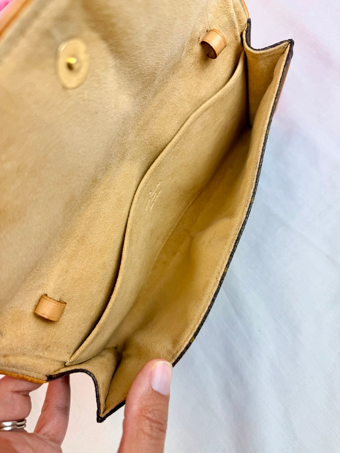 Twin Pochette GM
