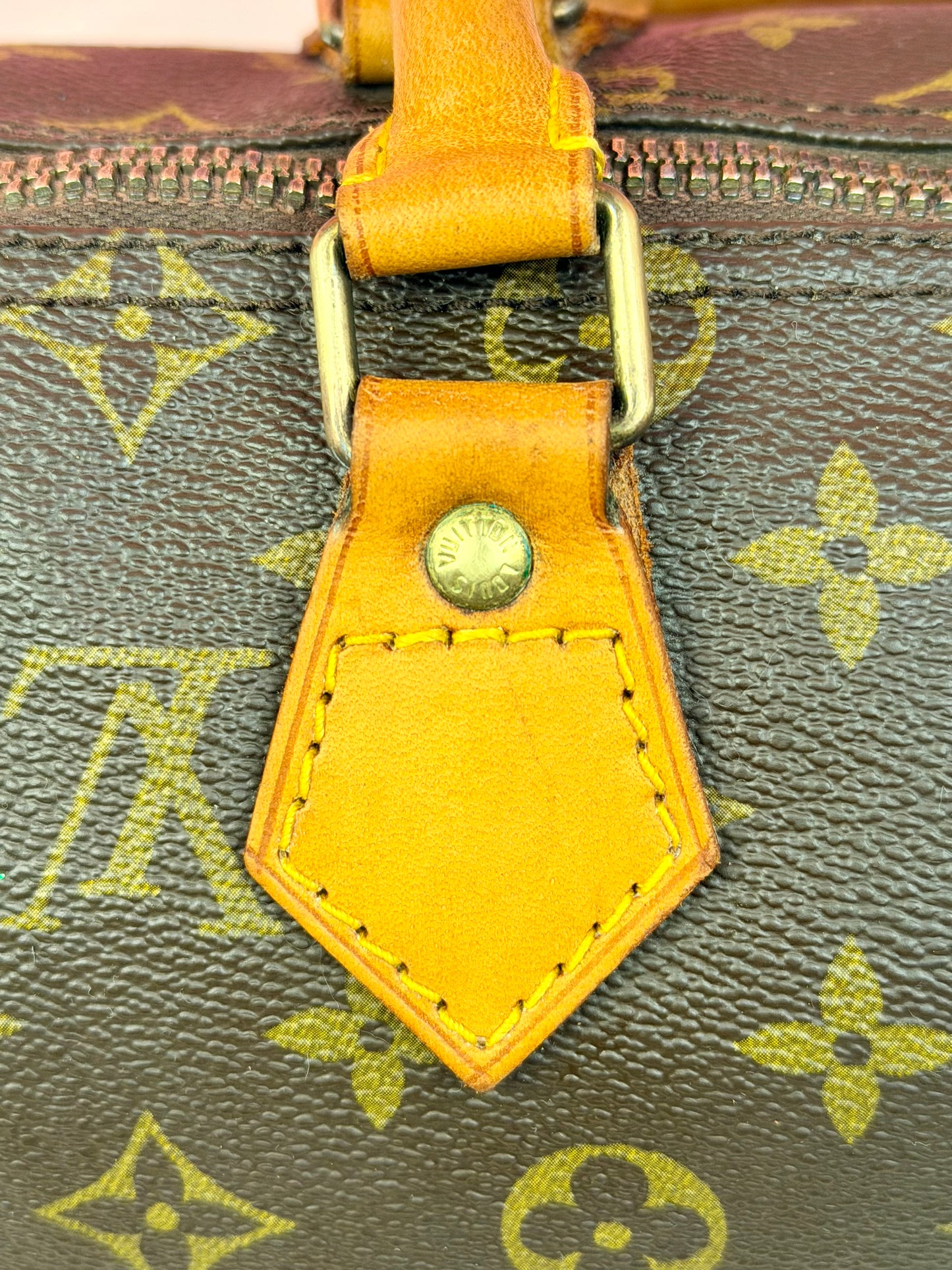 Vintage Speedy 25