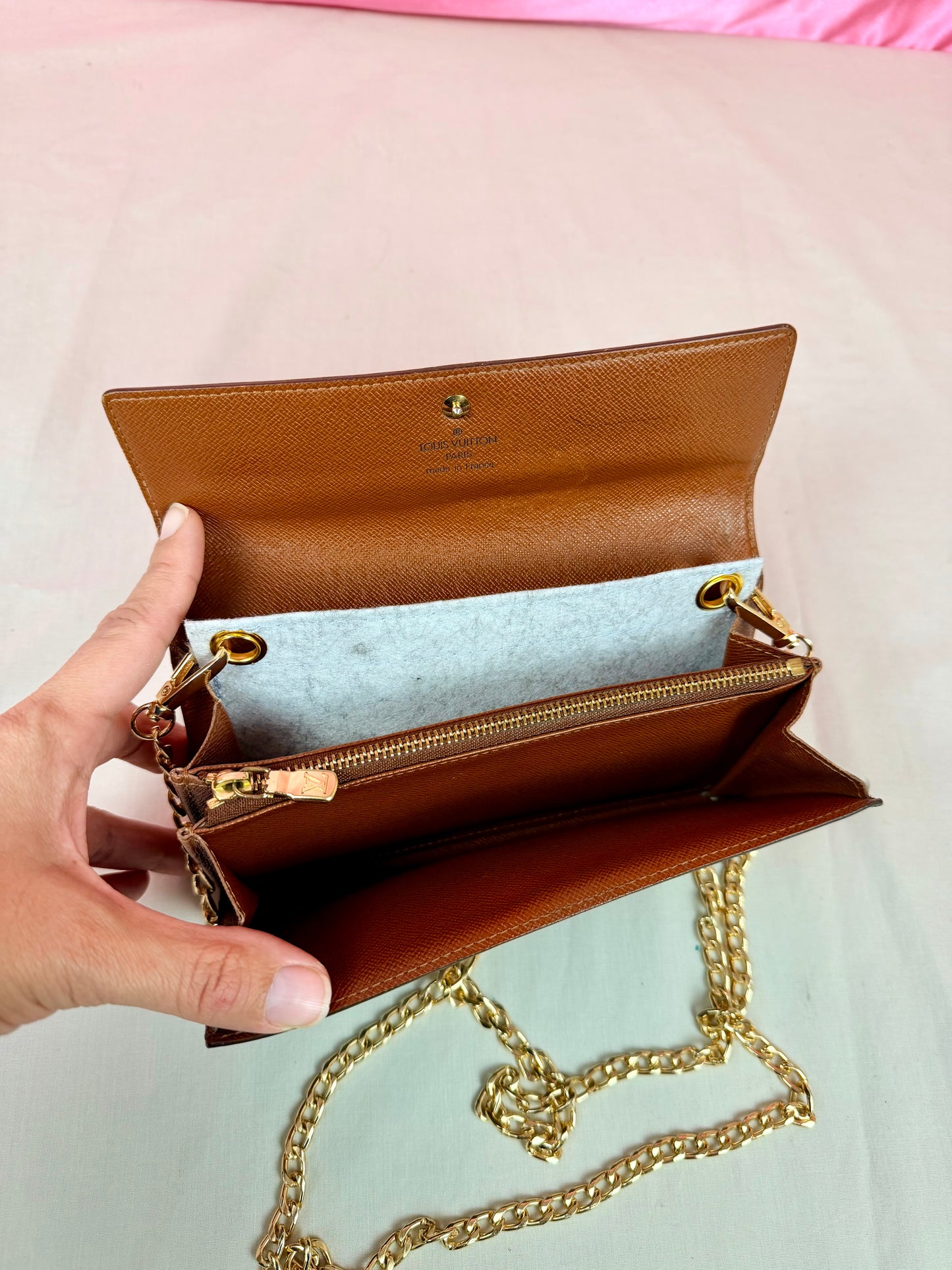 Sarah Wallet in Monogram