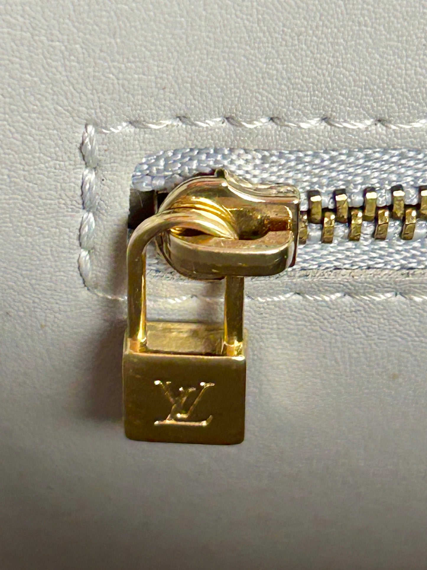 Christie GM in Yellow Vernis