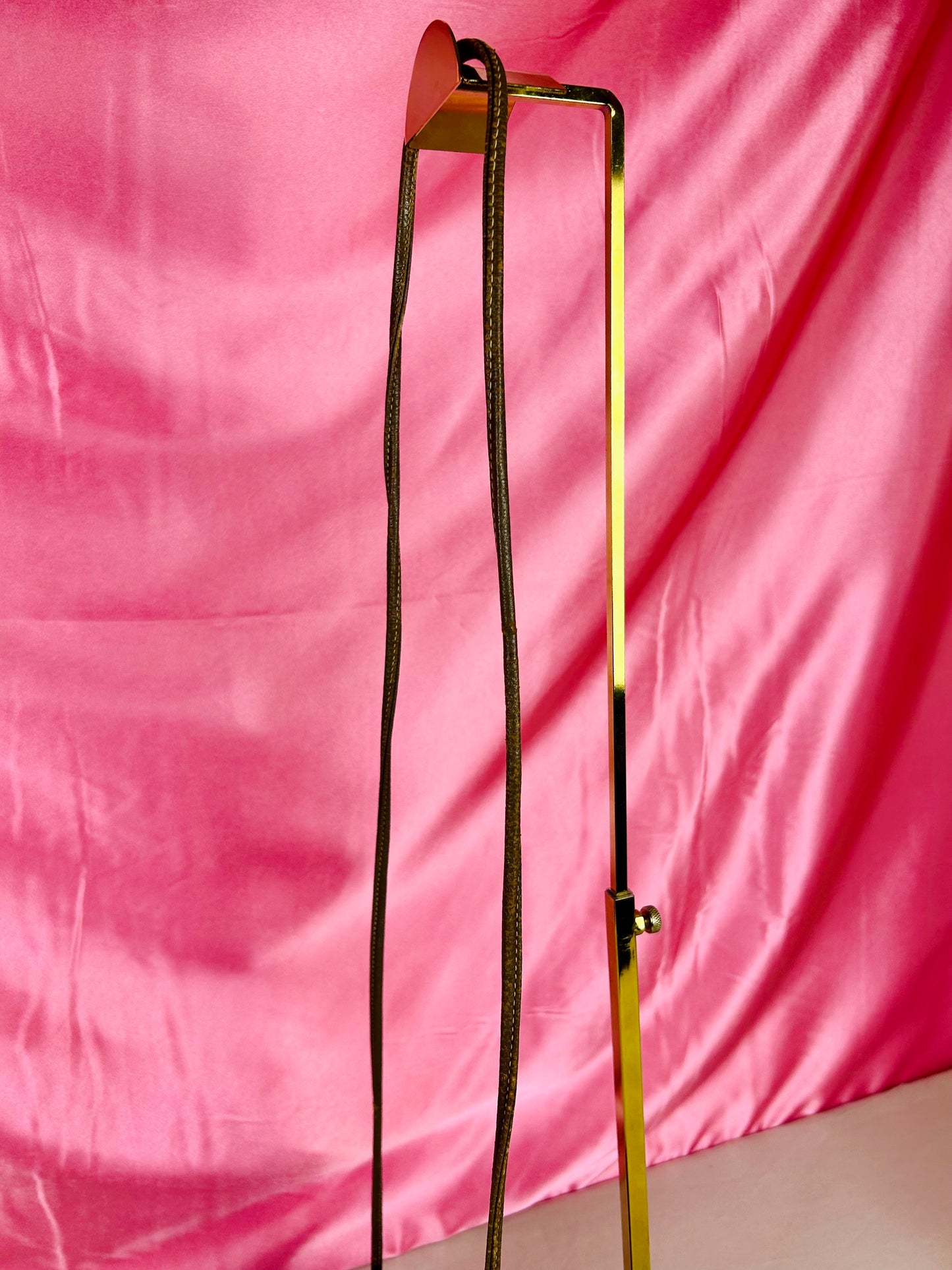 Small Round Sherry Line