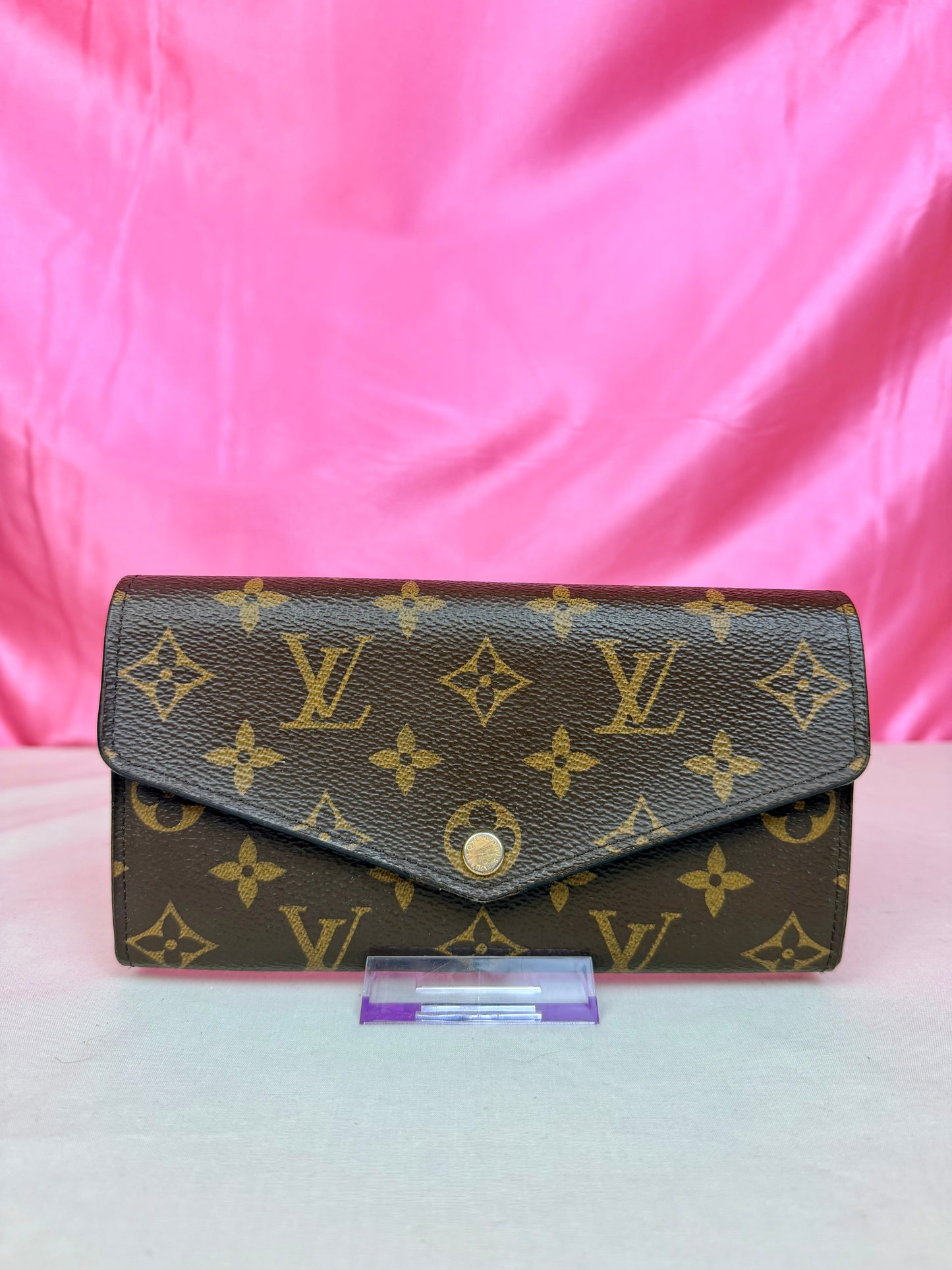 Sarah Wallet NM Monogram/Berry