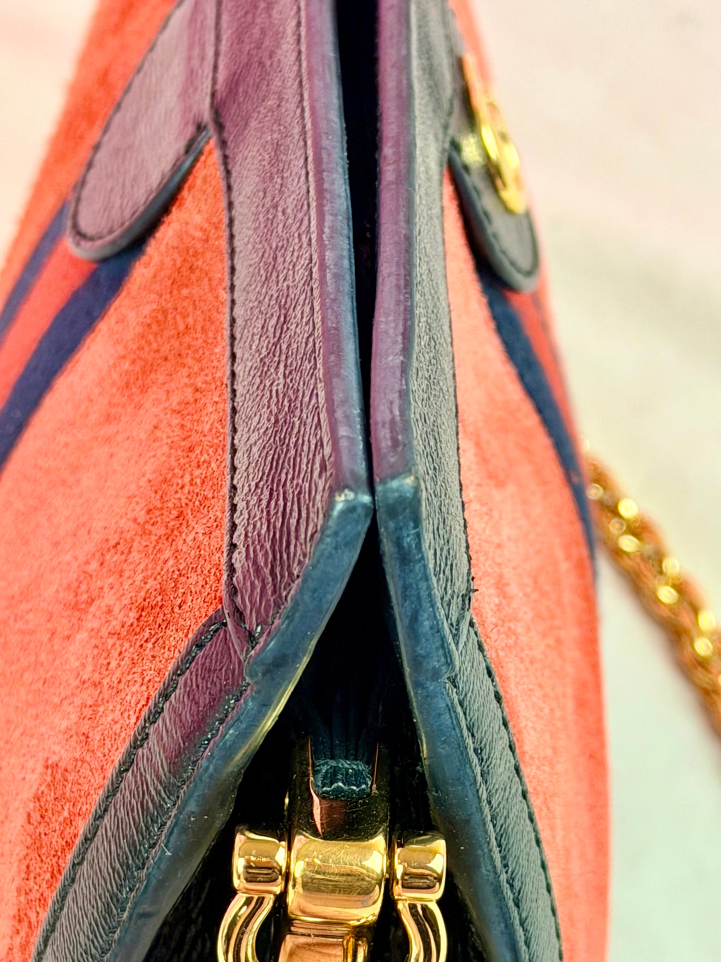 Red Suede Ophedia