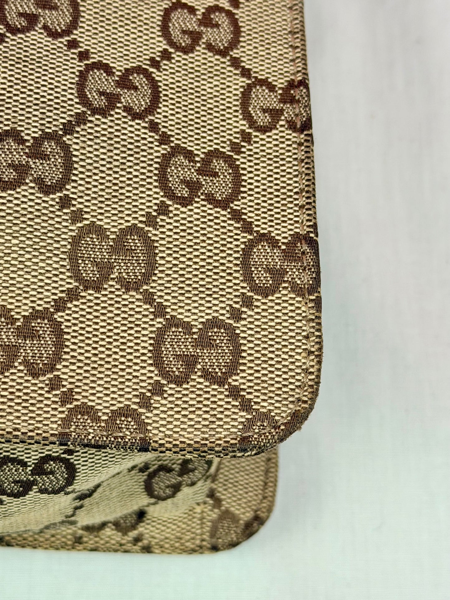 Gucci Supreme Eclipse Crossbody