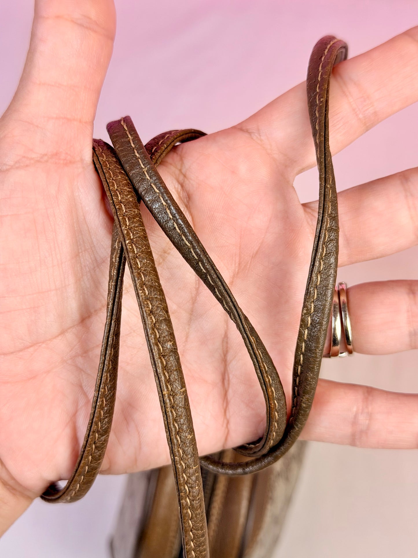 Small Round Sherry Line
