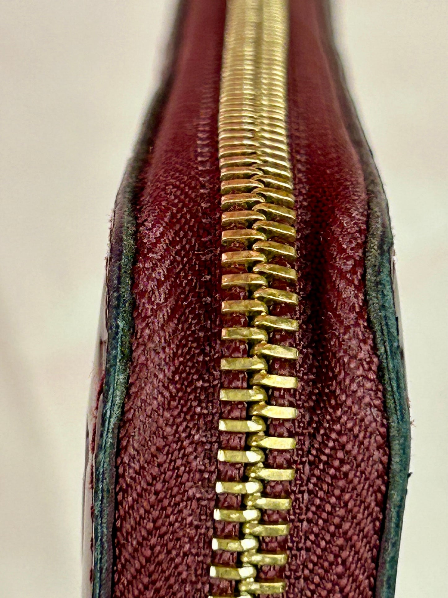 Magenta Vernis Zippy Wallet