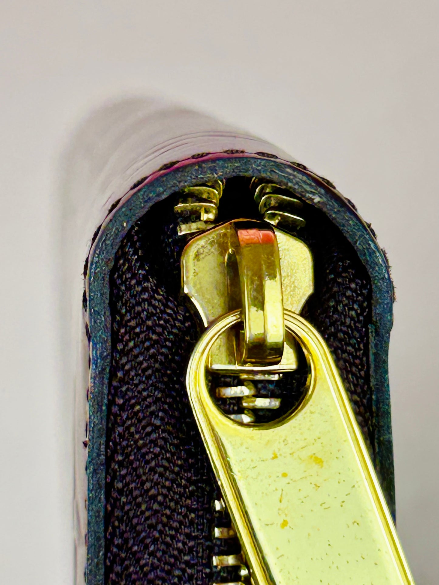 Magenta Vernis Zippy Wallet