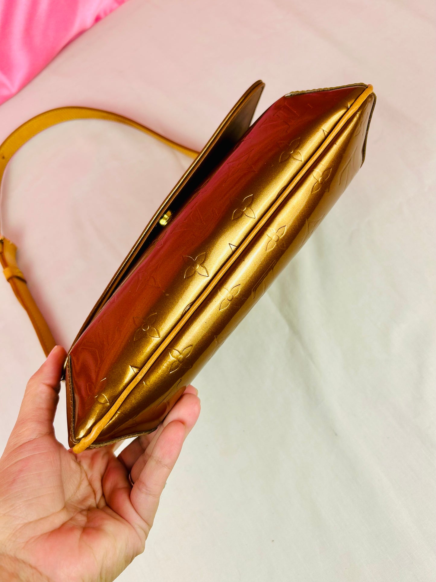 Amber Vernis Thompson