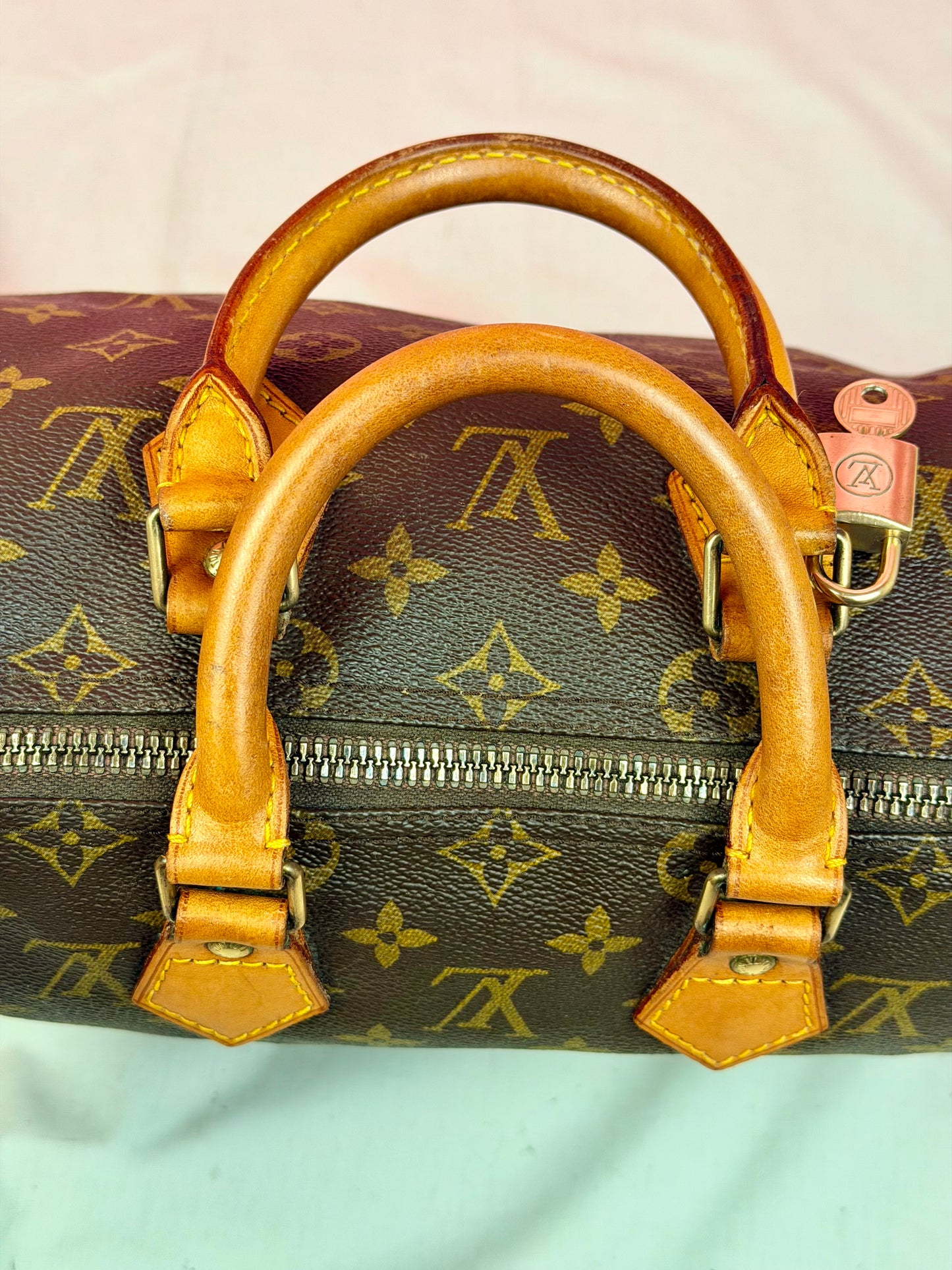 Vintage Speedy 25