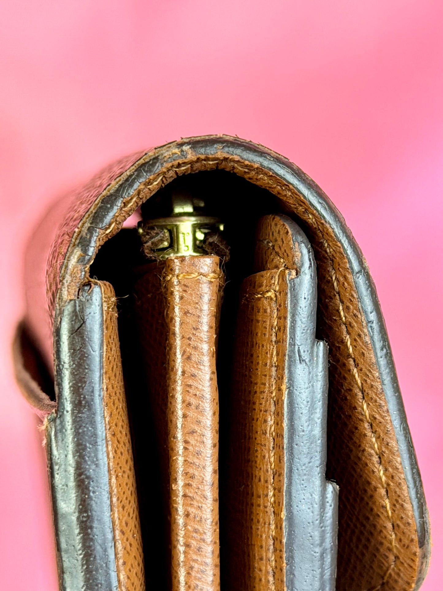 Sarah Wallet NM in Monogram/Brown