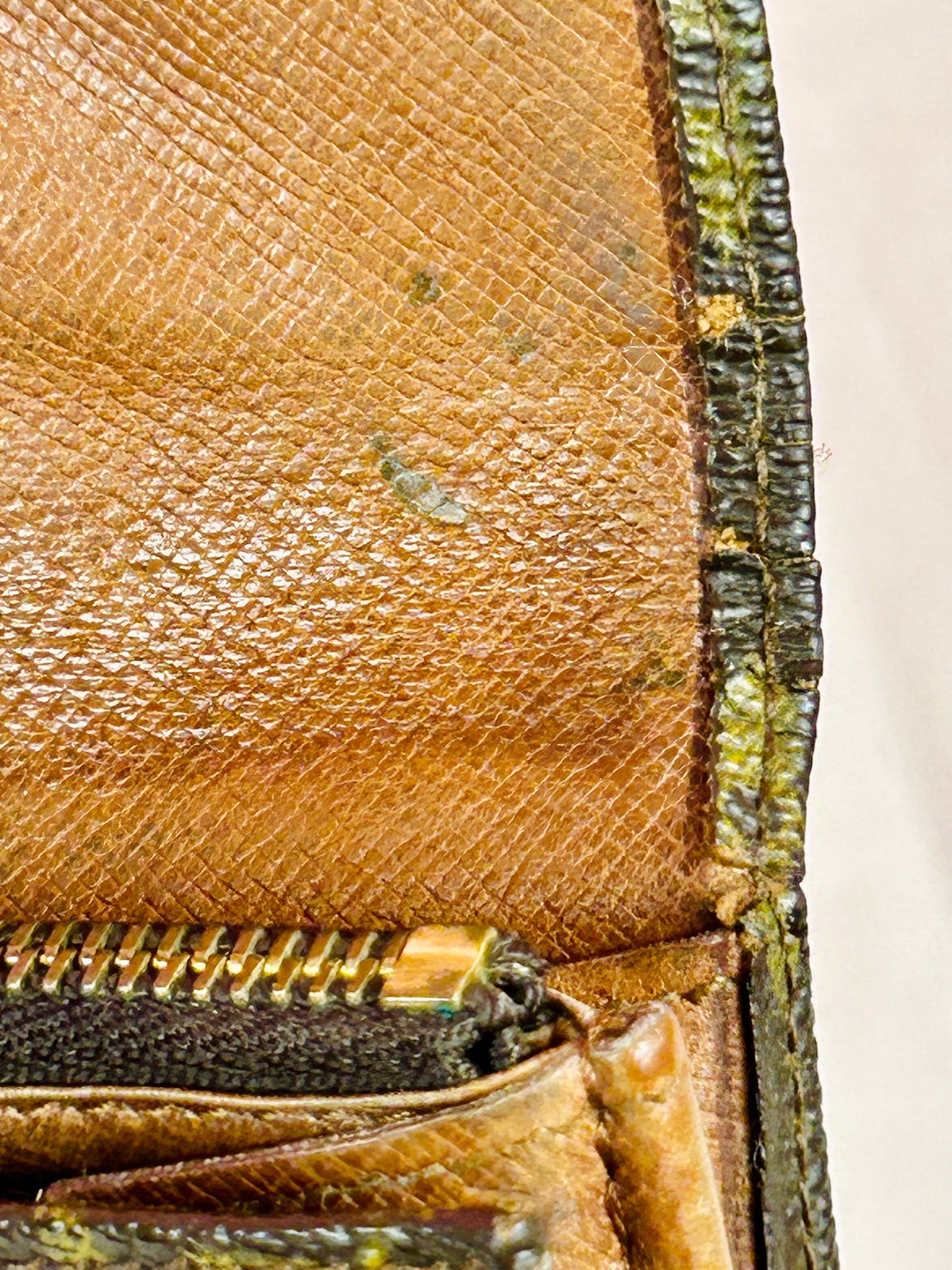 Vintage Wallet in Monogram