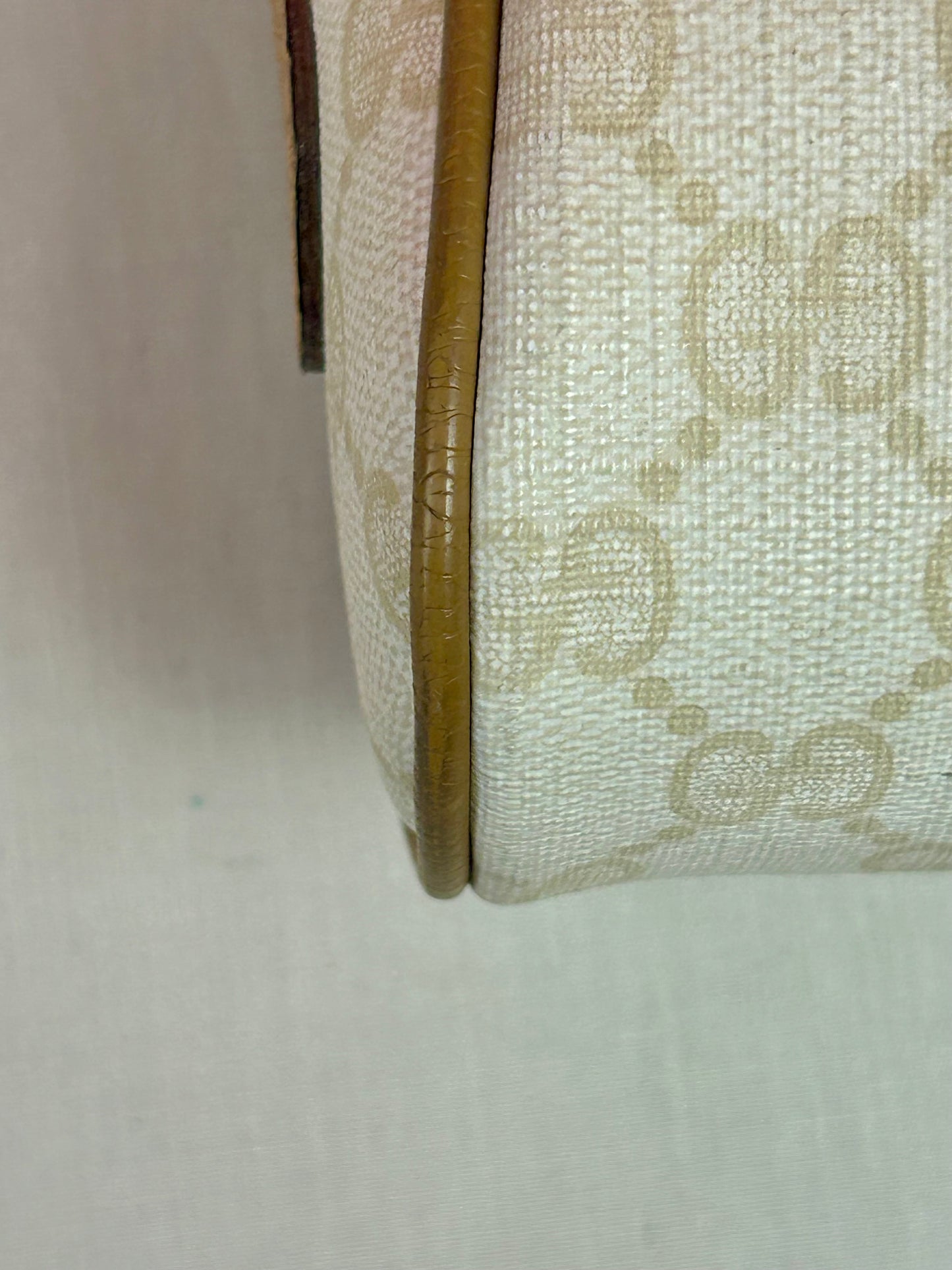 White Rectangular Gucci Supreme
