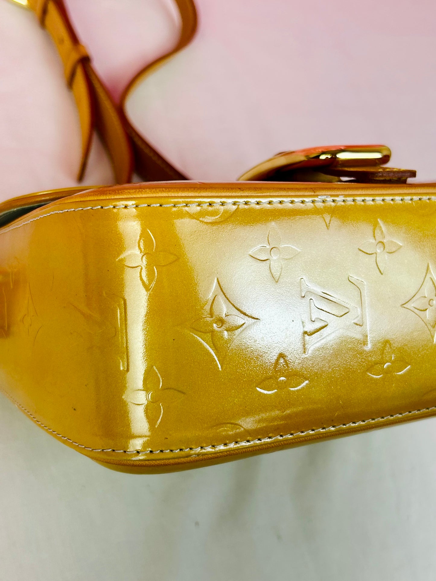 Christie GM in Yellow Vernis