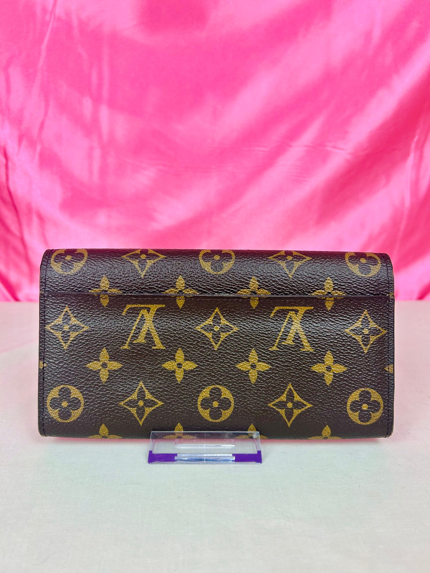 Sarah Wallet NM Monogram/Berry