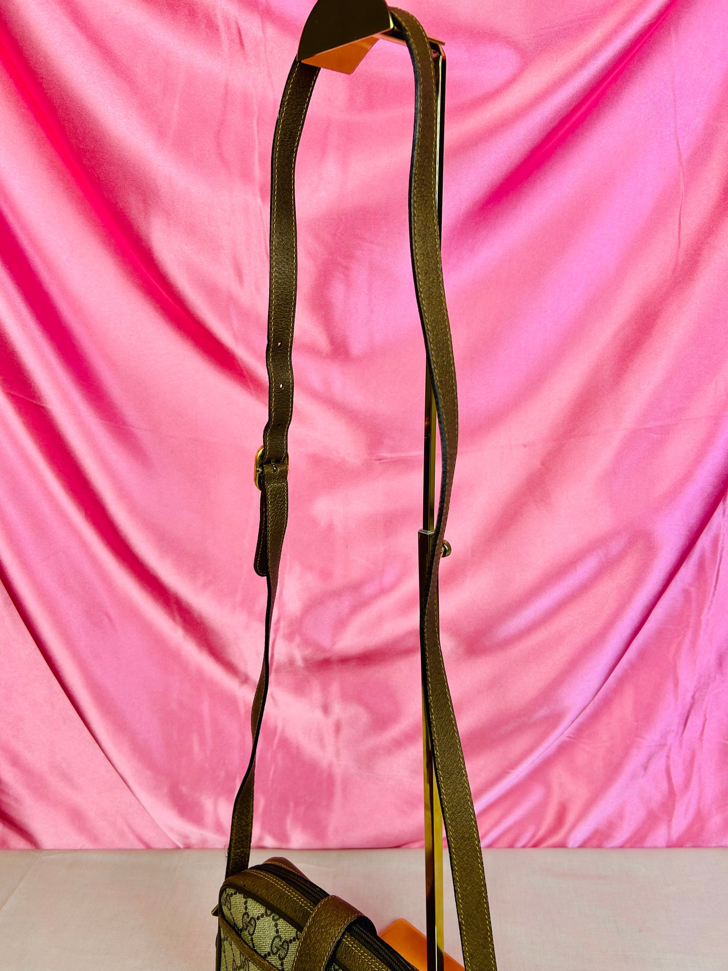 Sherry Line Sling Gucci