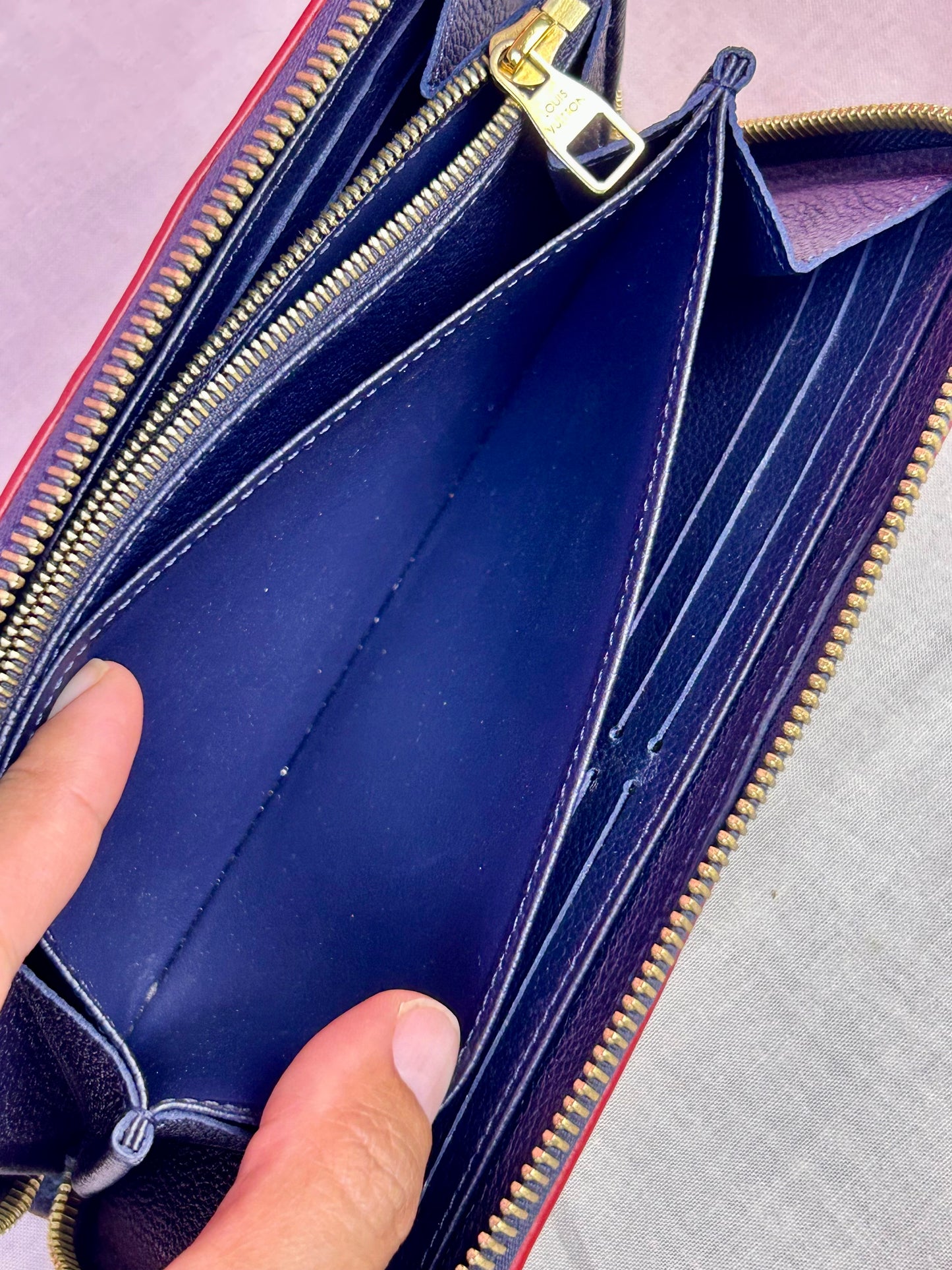 Navy Empreinte Zippy Wallet