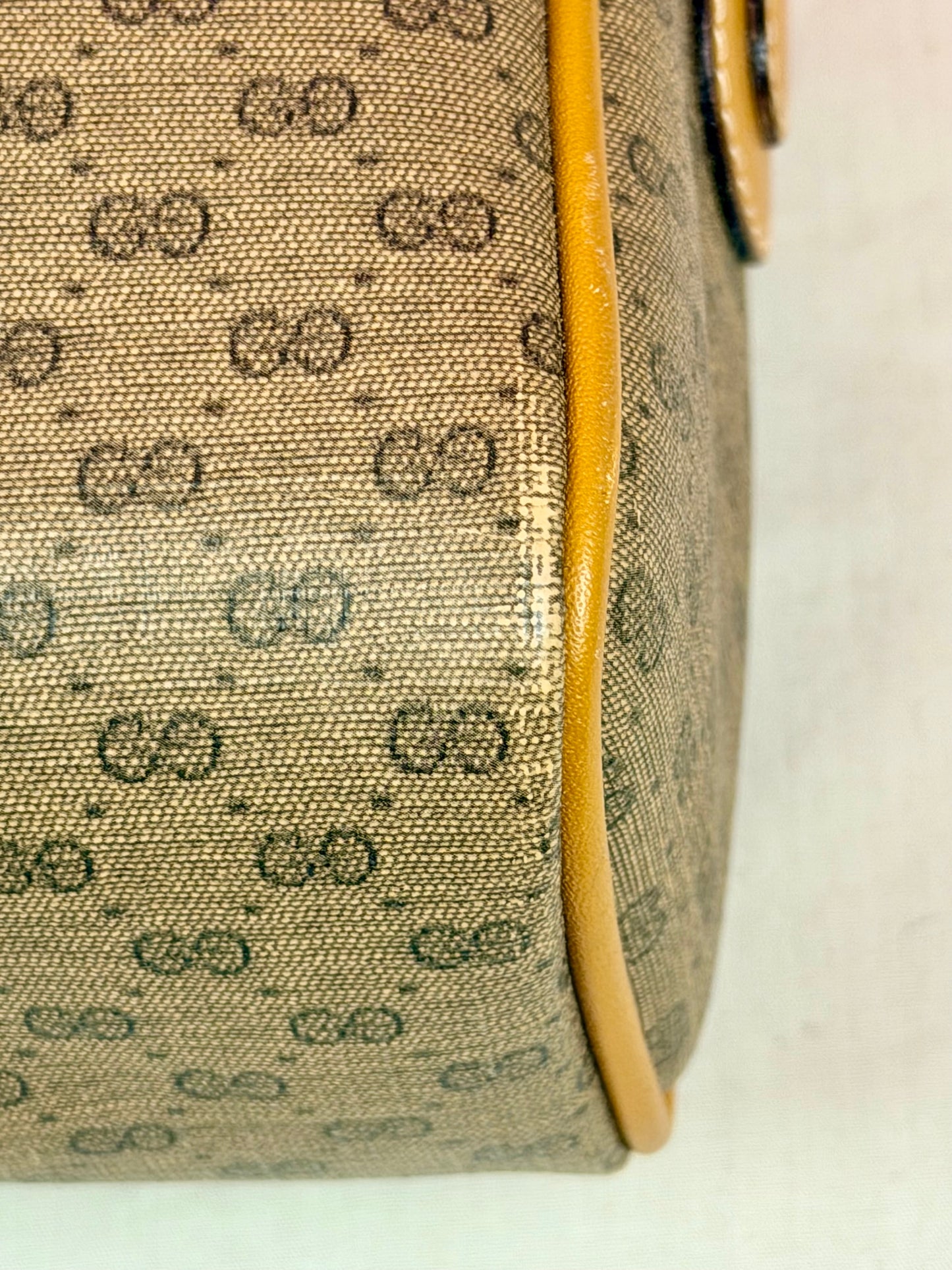 MicroGG Sherry Line with Pouch