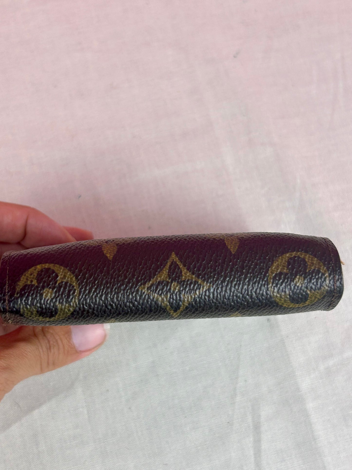 Vintage Compact Wallet