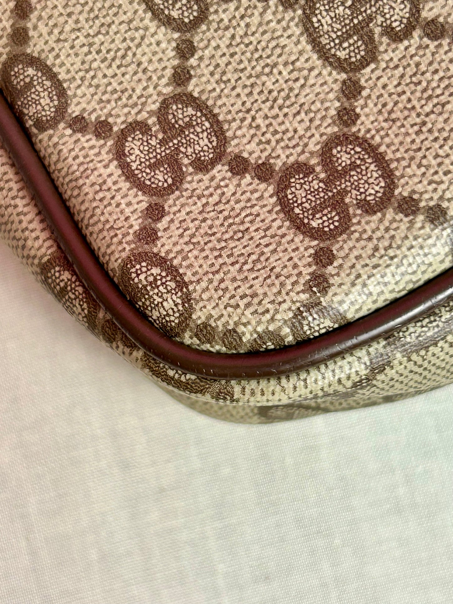Gucci Small Supreme Crossbody
