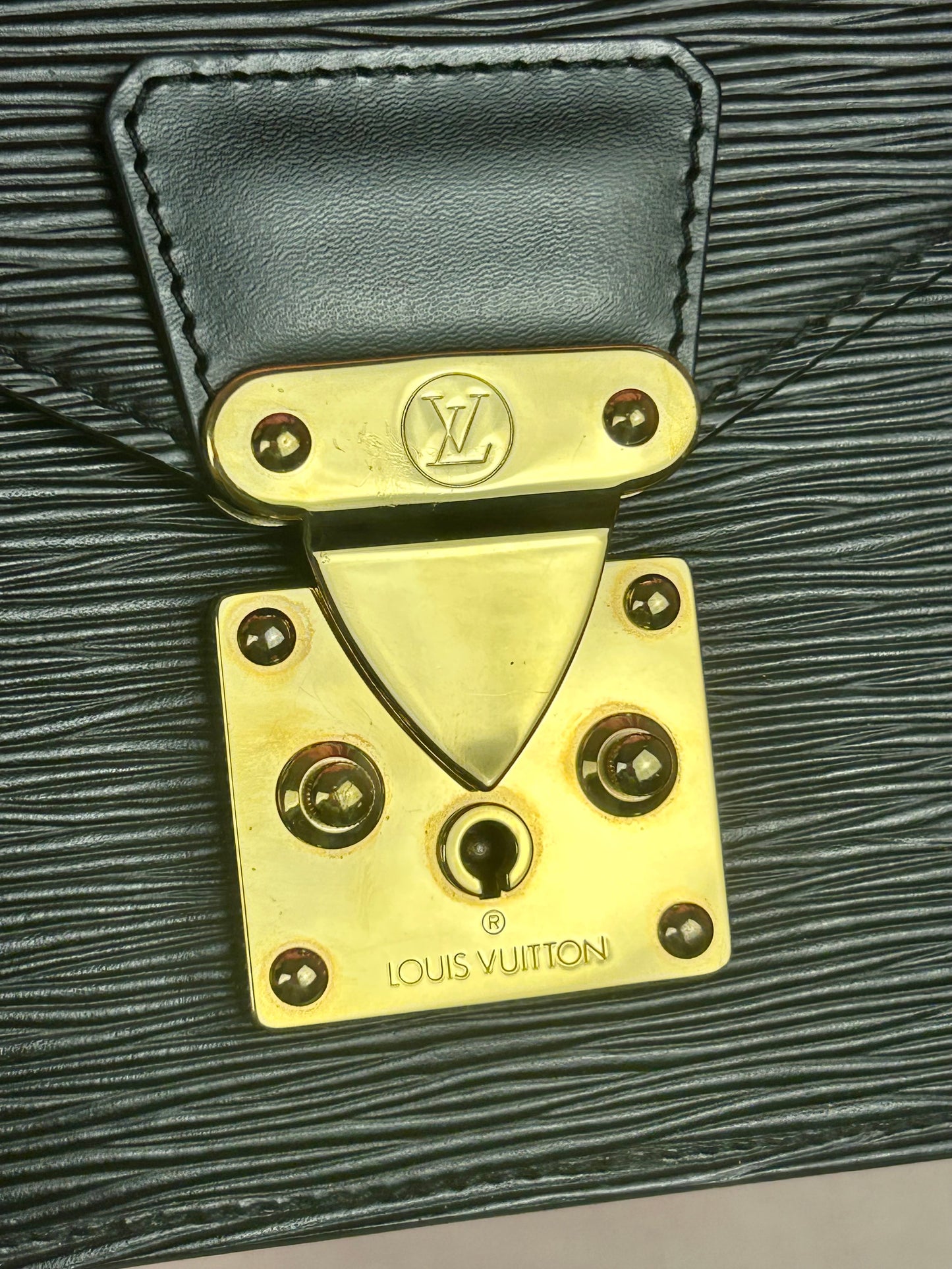 Dragonne Clutch in Black Epi