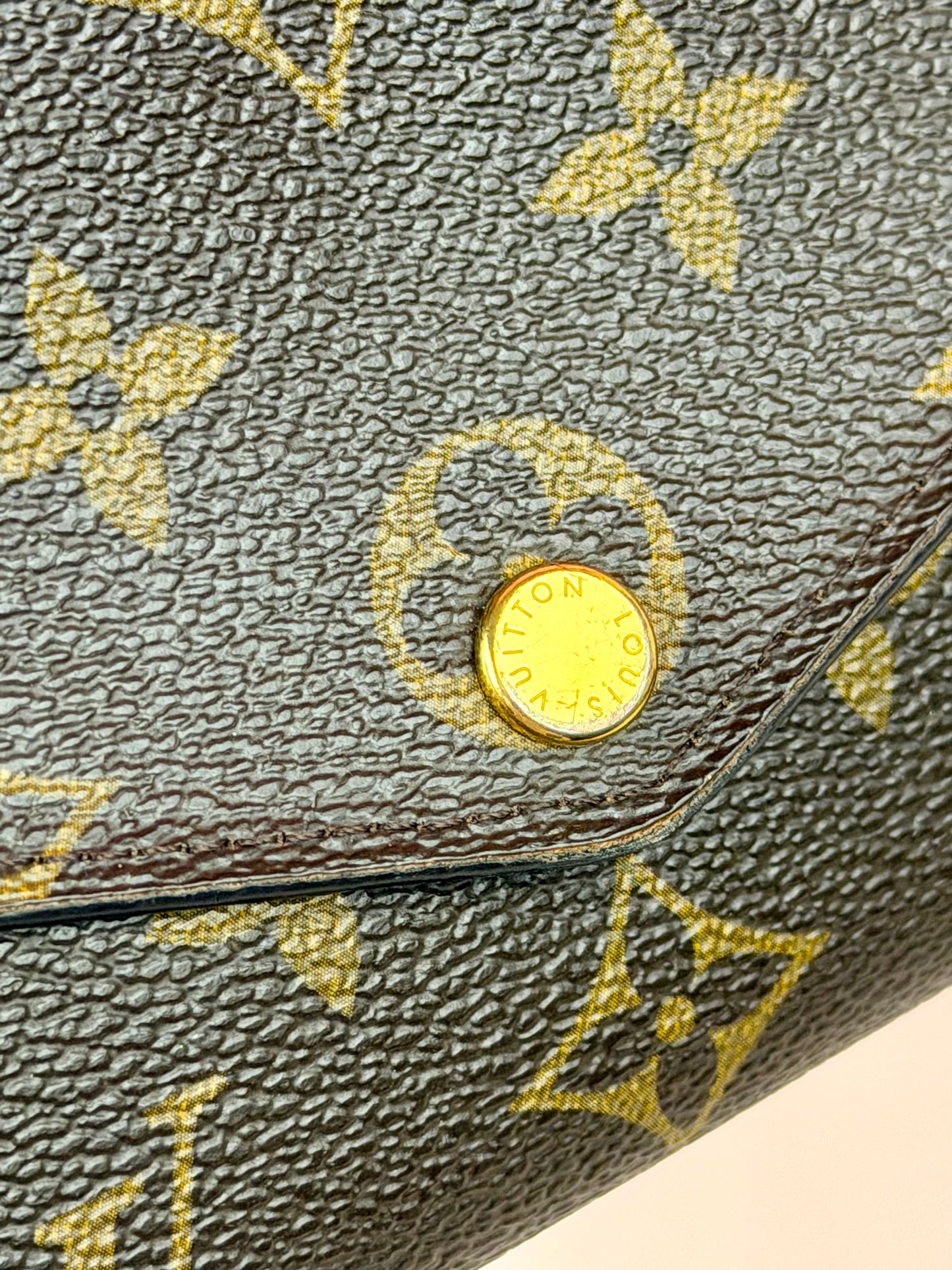 Sarah Wallet Mono/Berry