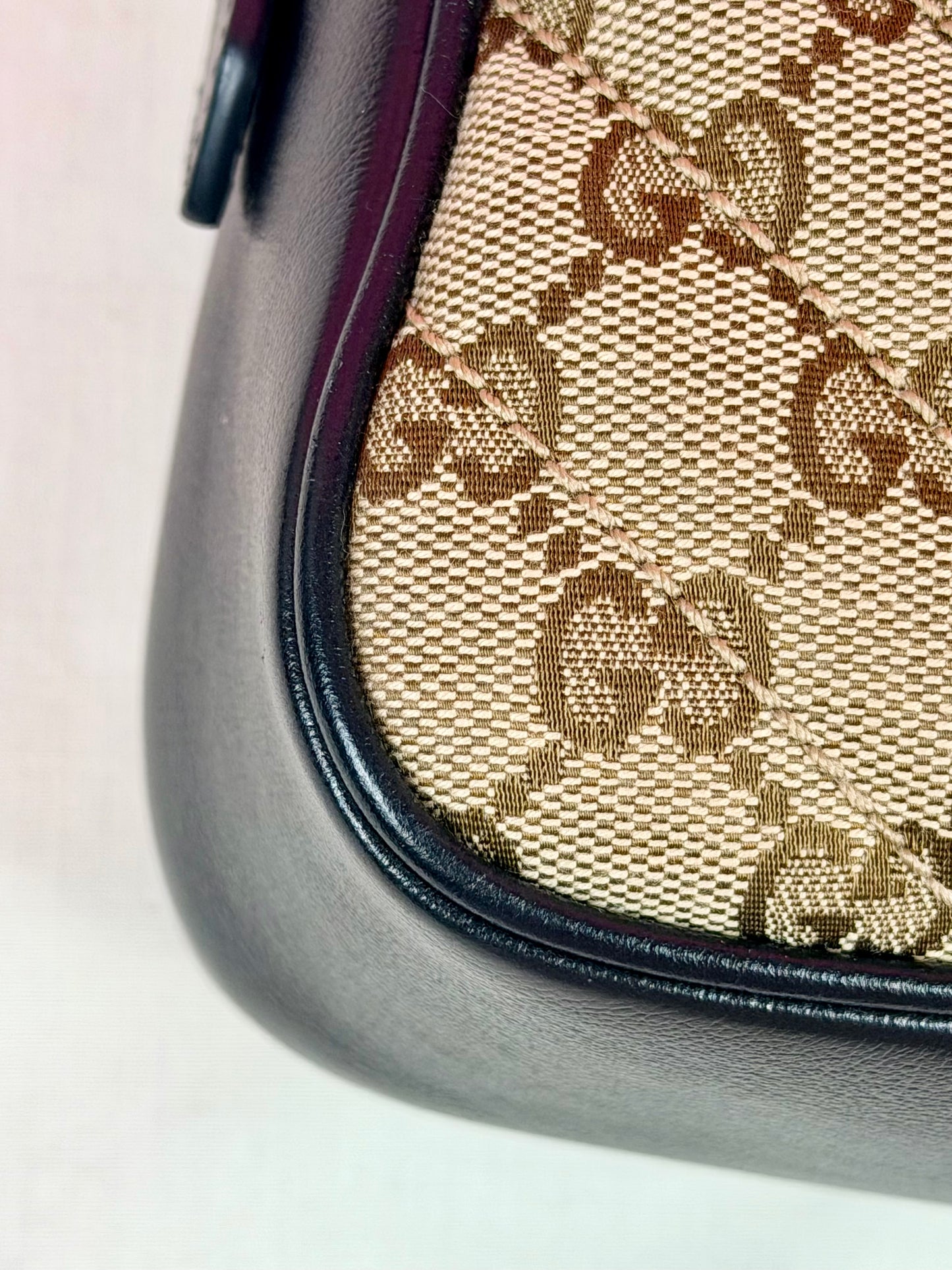 Black and Beige Small Gucci Marmont
