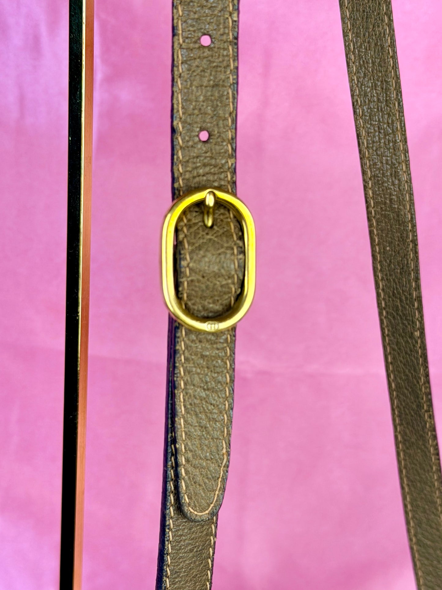 Medium Sherry Line Wedge