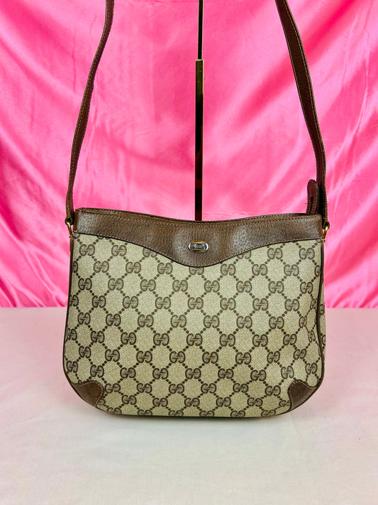 Medium Vintage Supreme