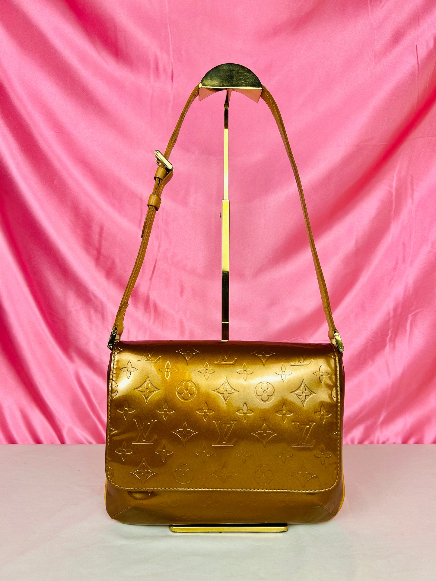 Amber Vernis Thompson