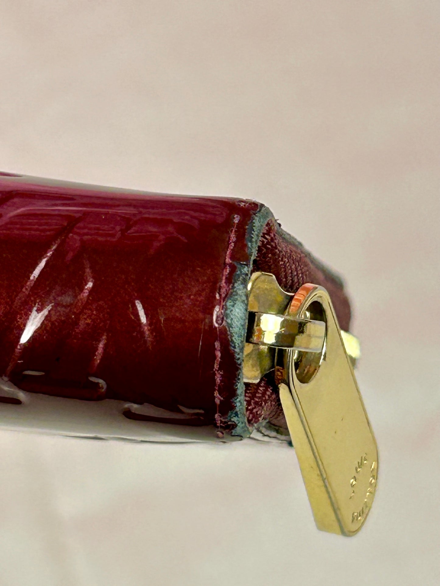 Magenta Vernis Zippy Wallet