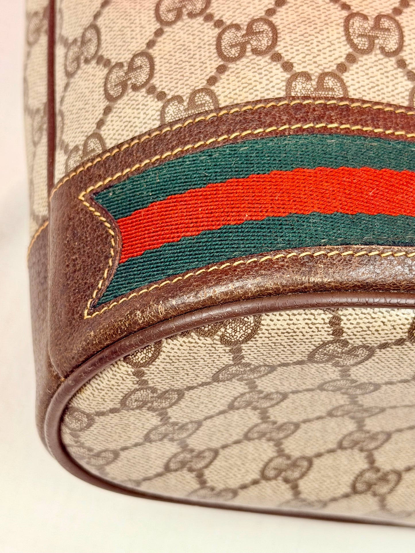 Sherry Line Bucket
